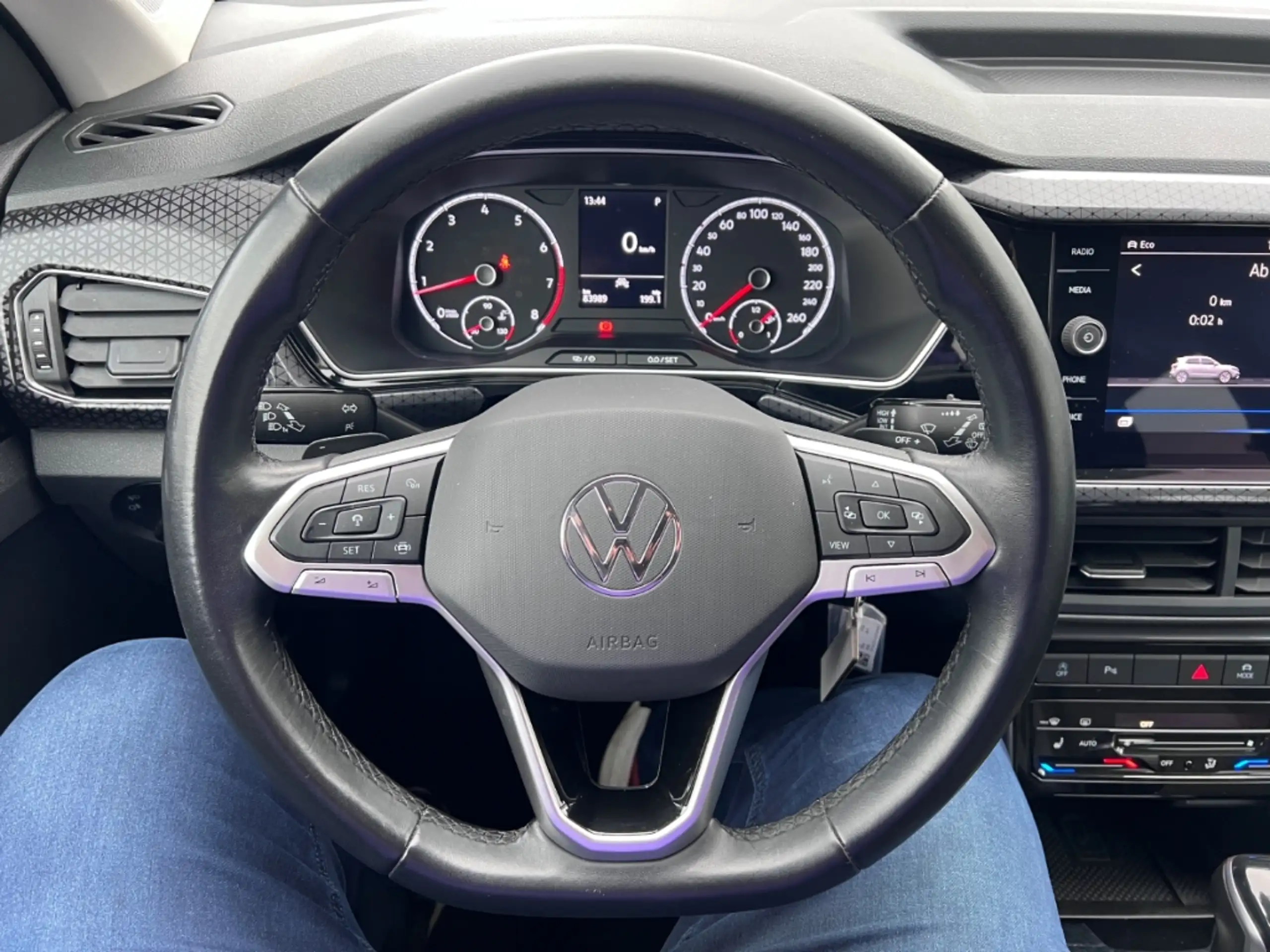 Volkswagen - T-Cross