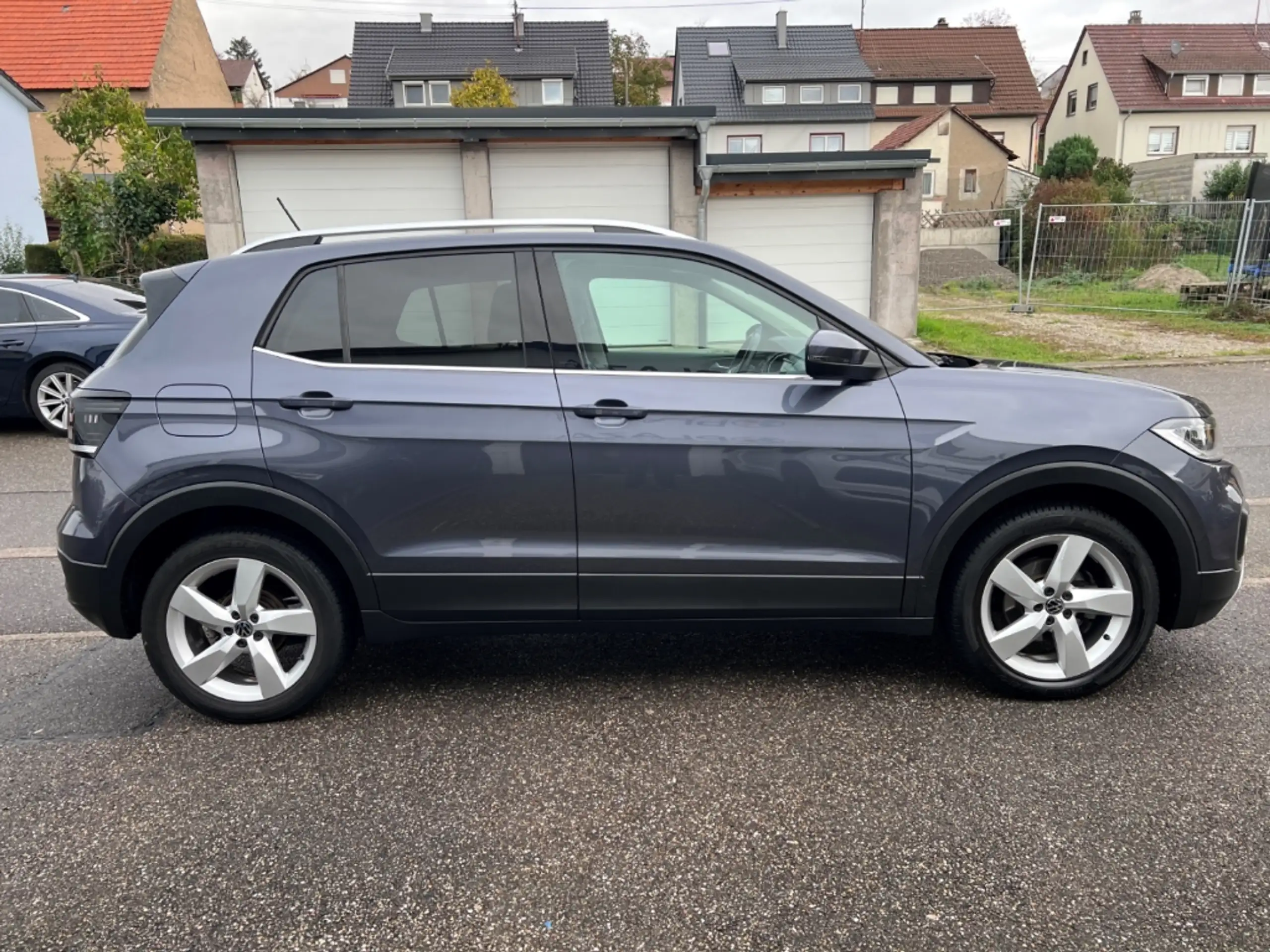 Volkswagen - T-Cross