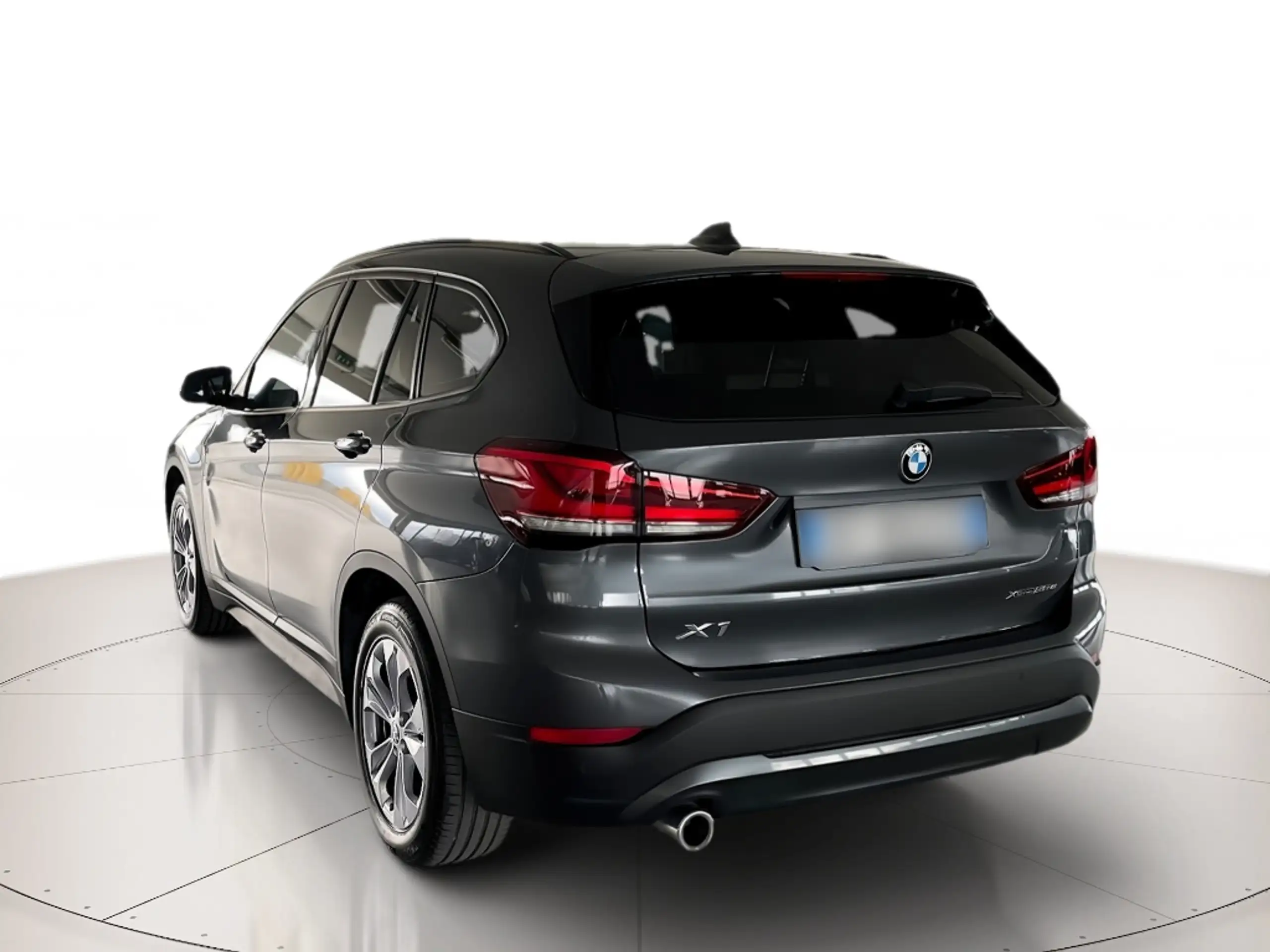 BMW - X1