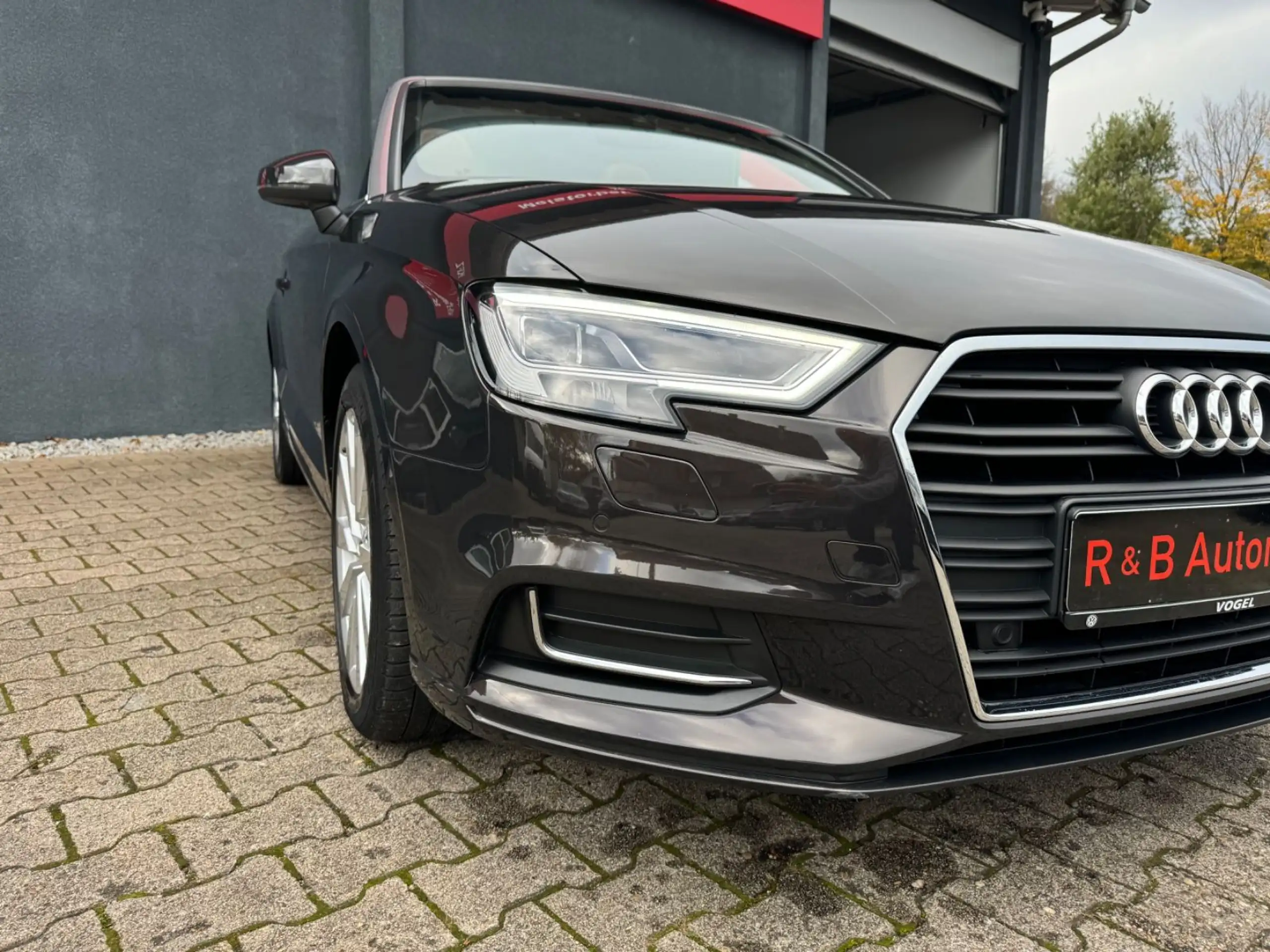 Audi - A3