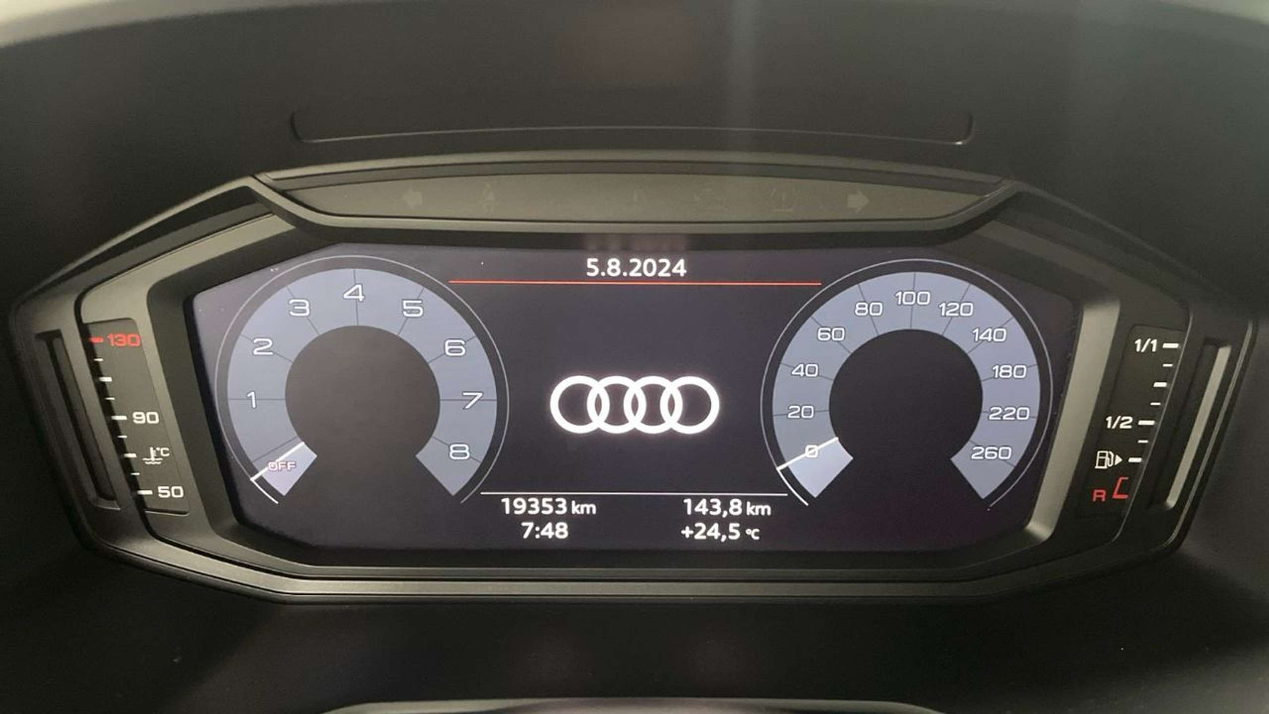 Audi - A1