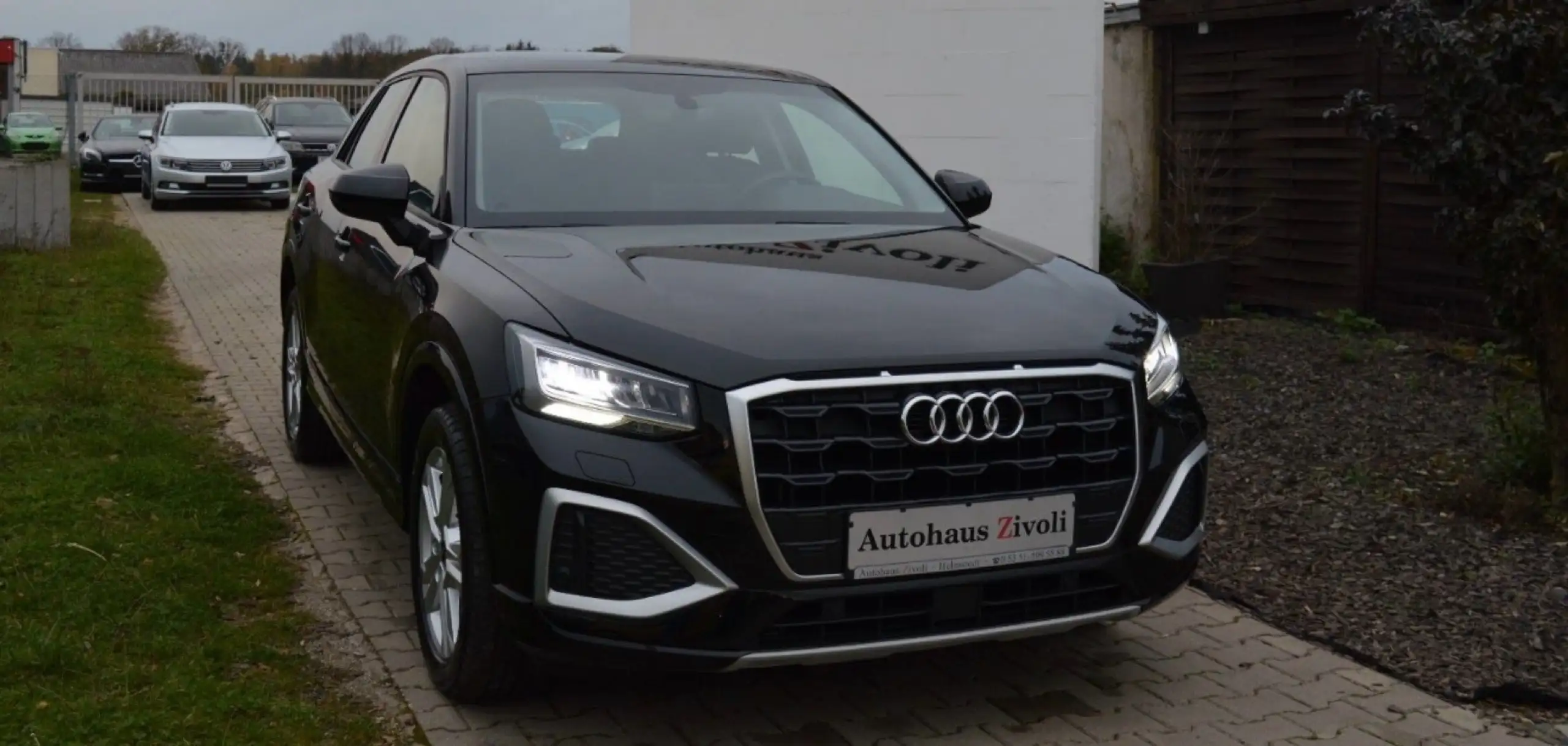 Audi - Q2