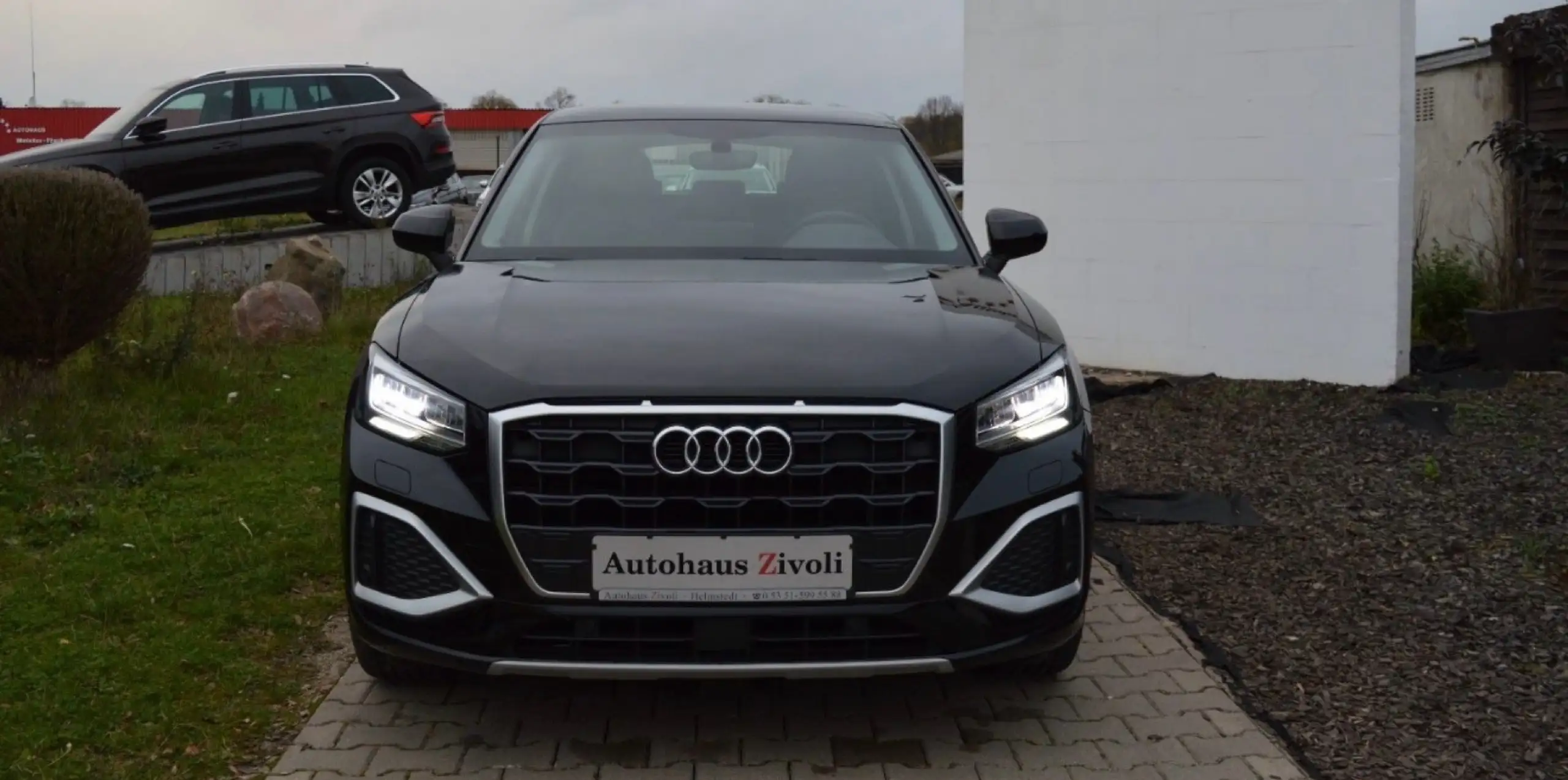 Audi - Q2