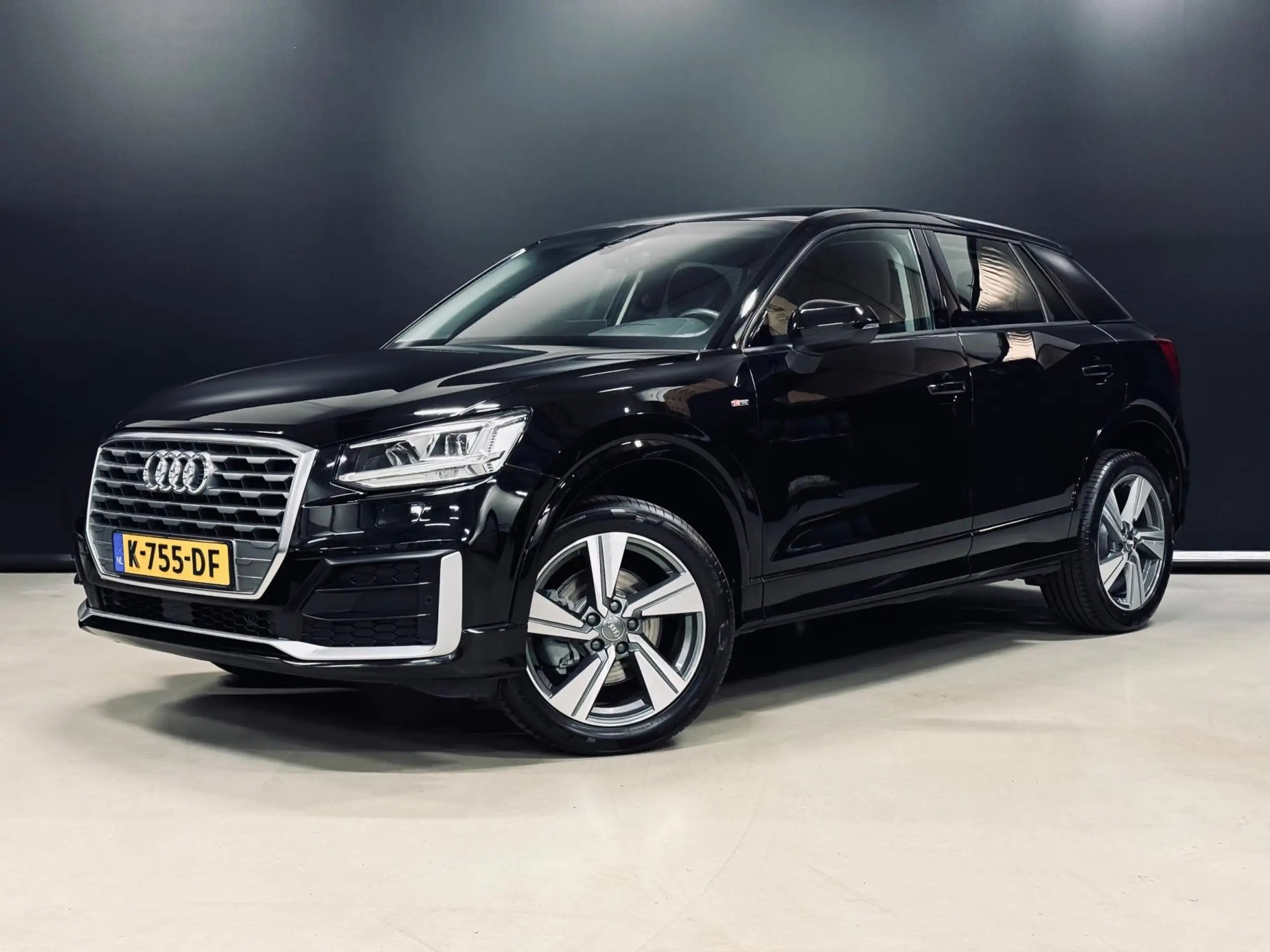 Audi Q2 2016