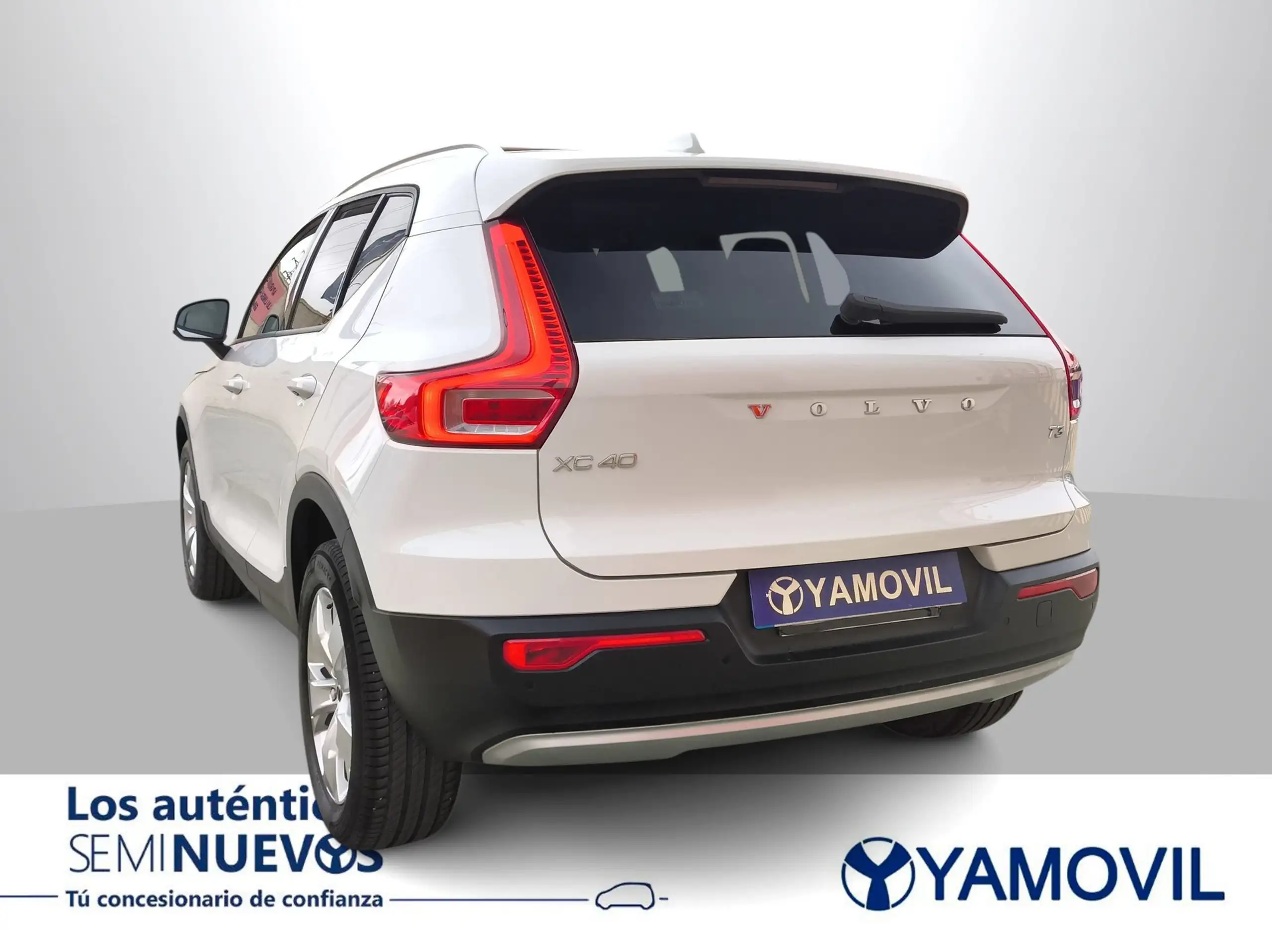 Volvo - XC40