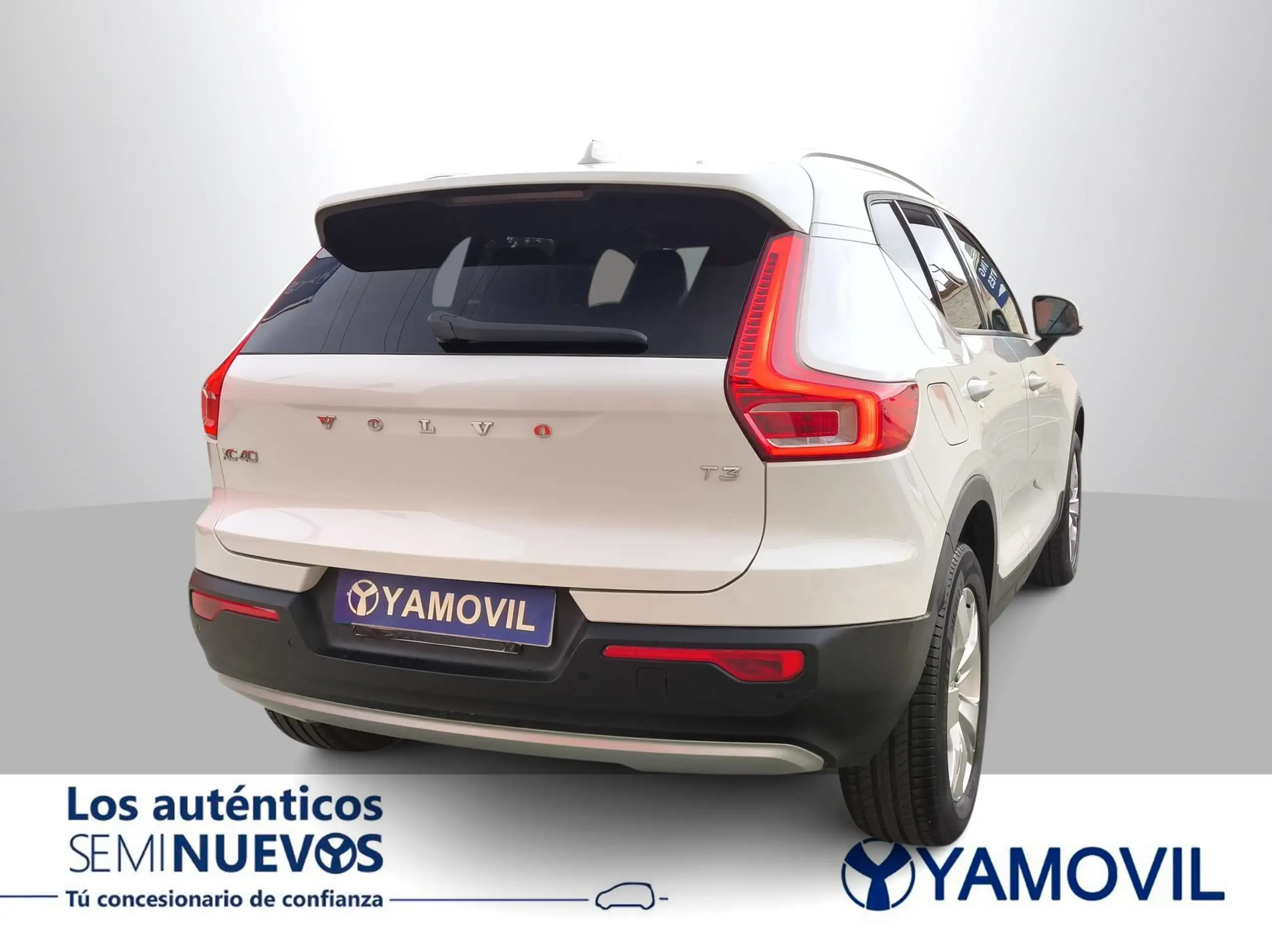 Volvo - XC40