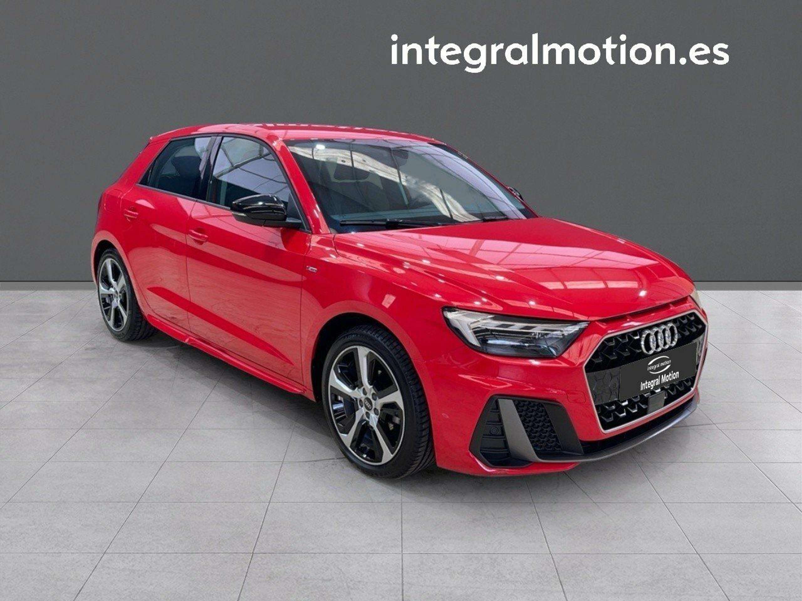 Audi - A1