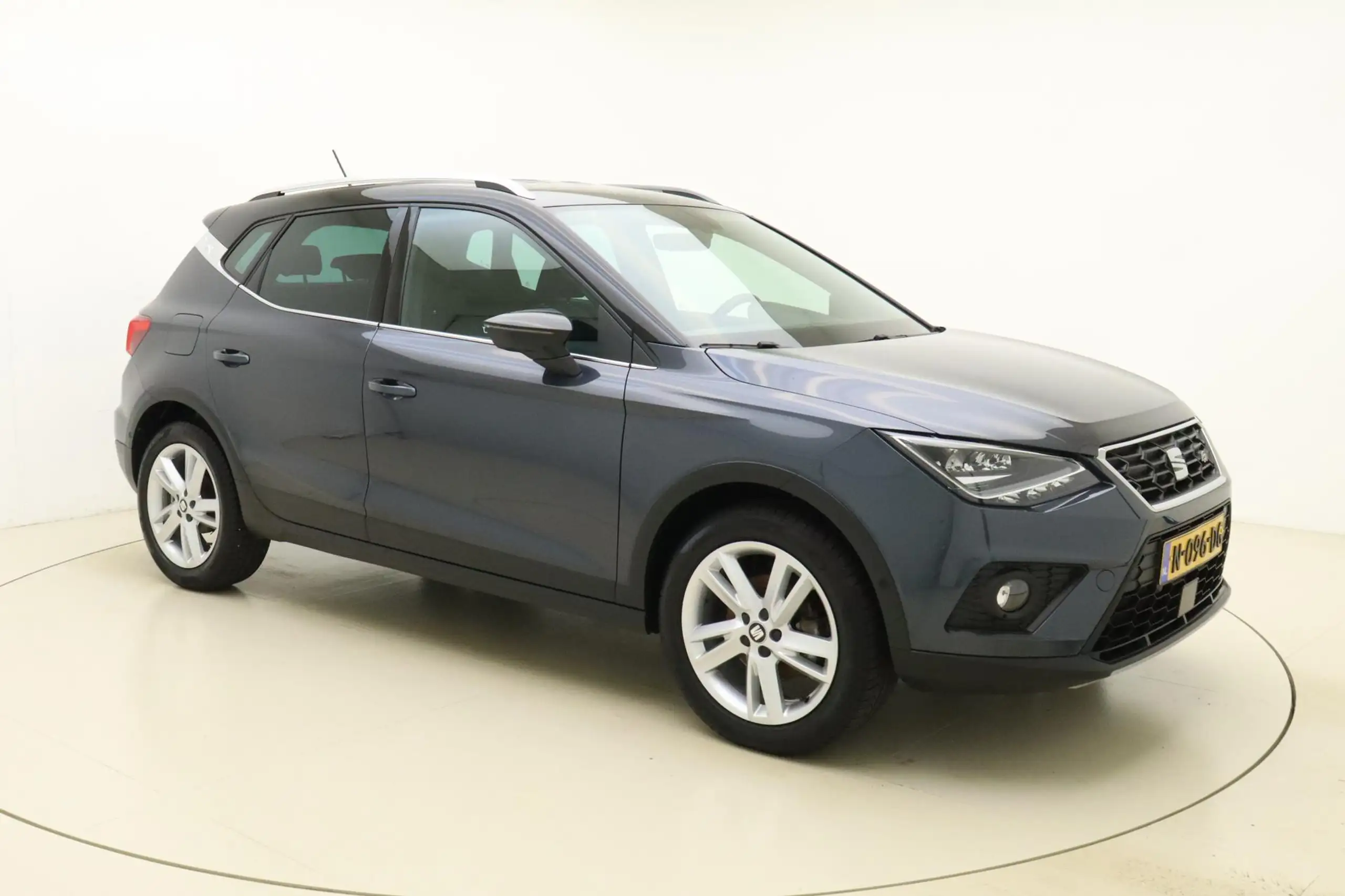 SEAT - Arona