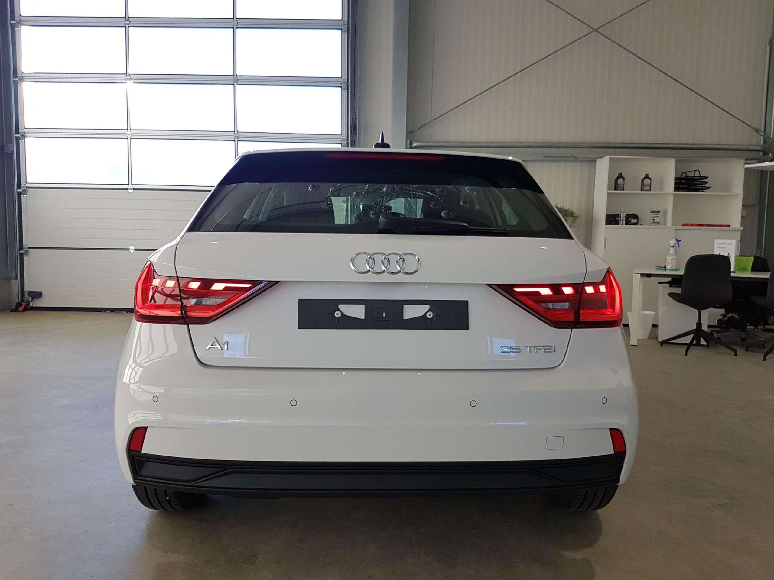 Audi - A1