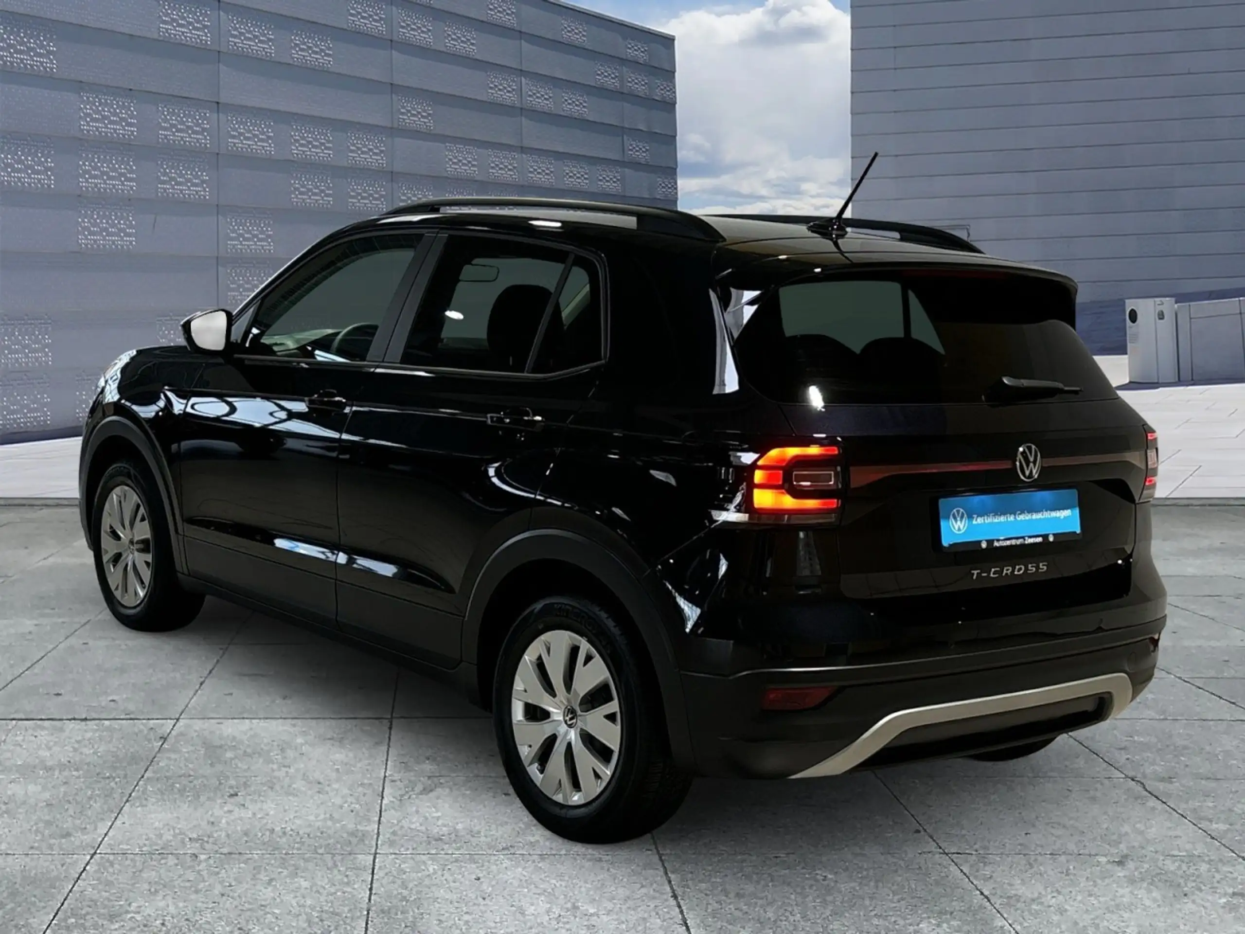 Volkswagen - T-Cross