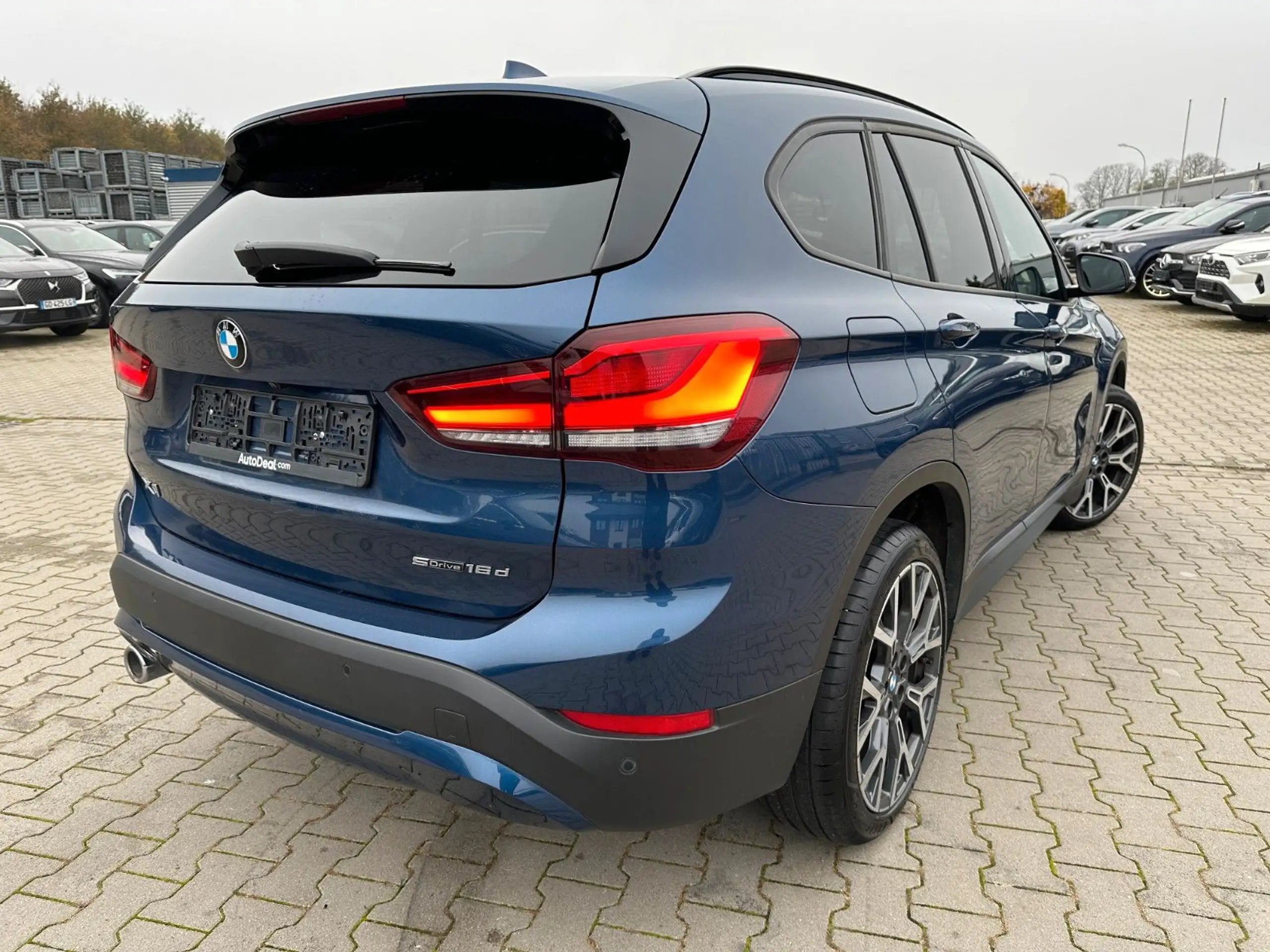 BMW - X1