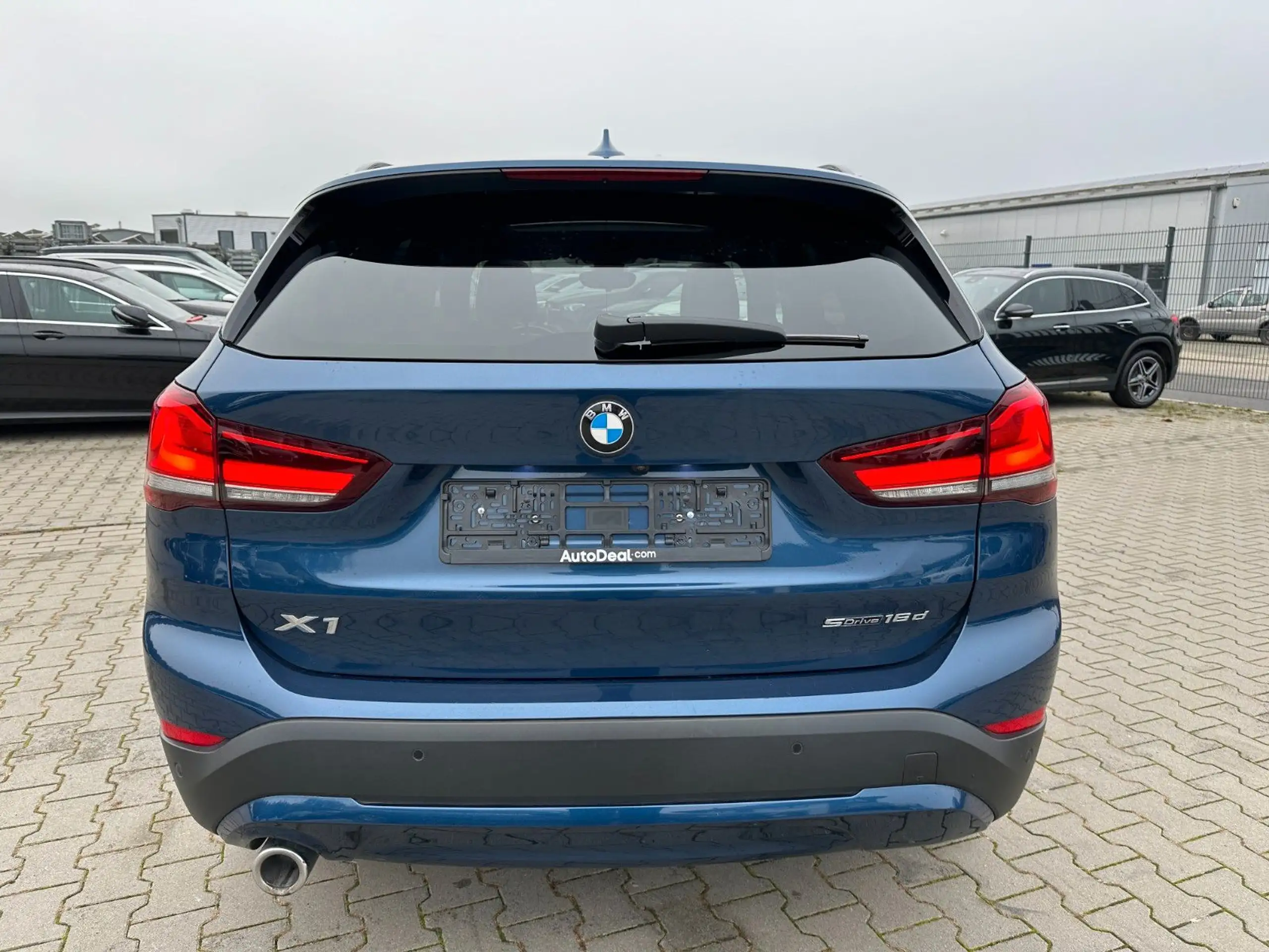 BMW - X1