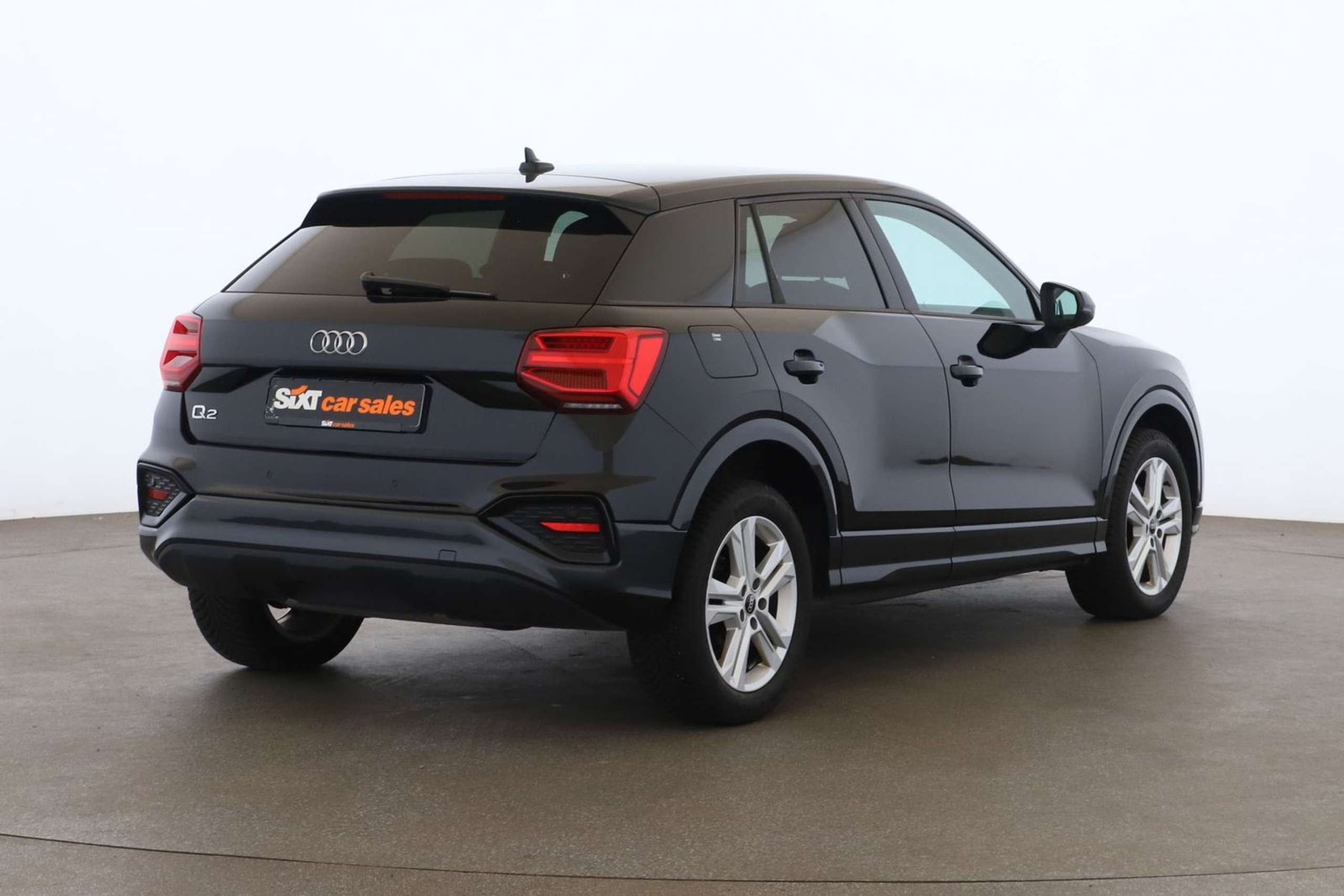 Audi - Q2