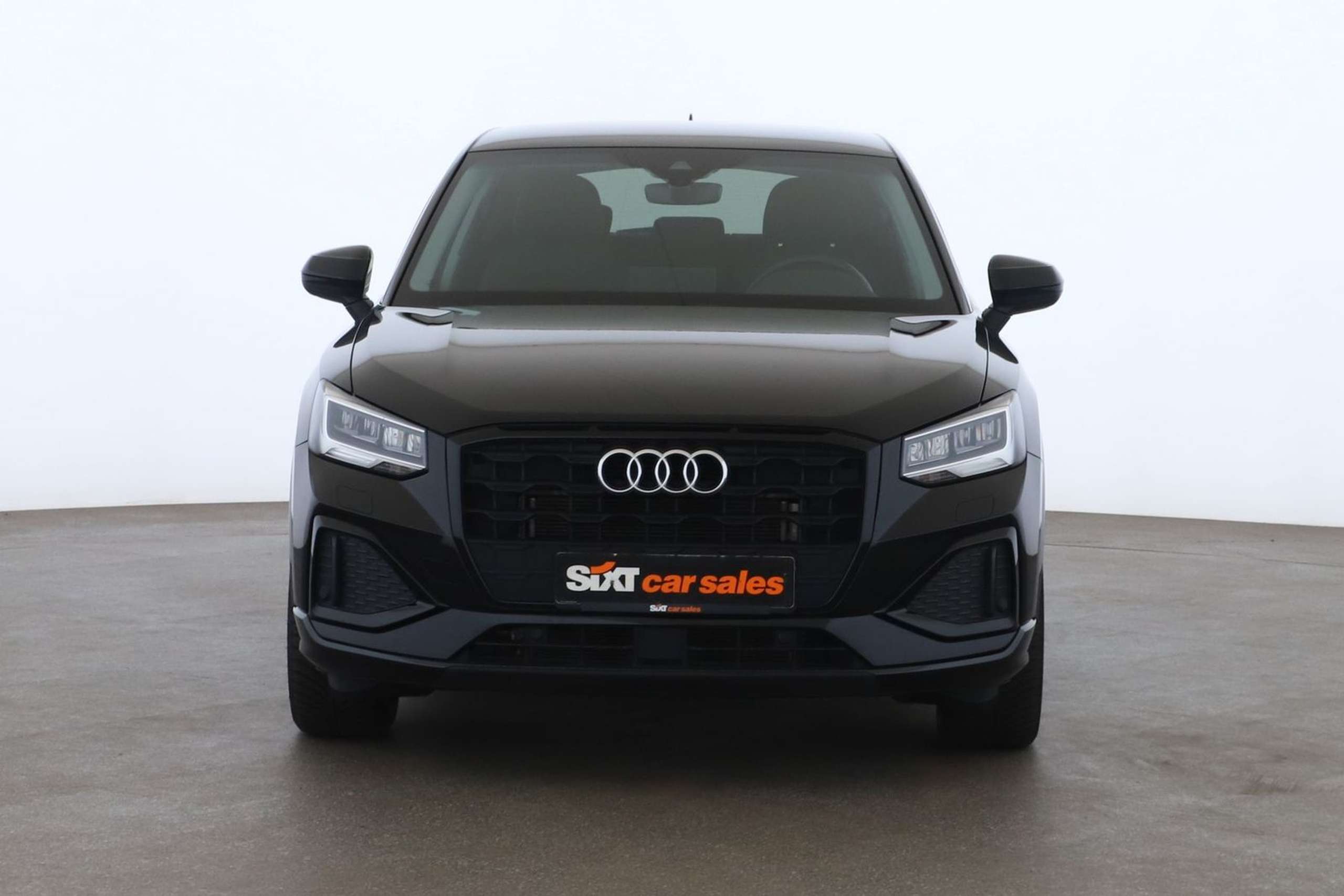 Audi - Q2