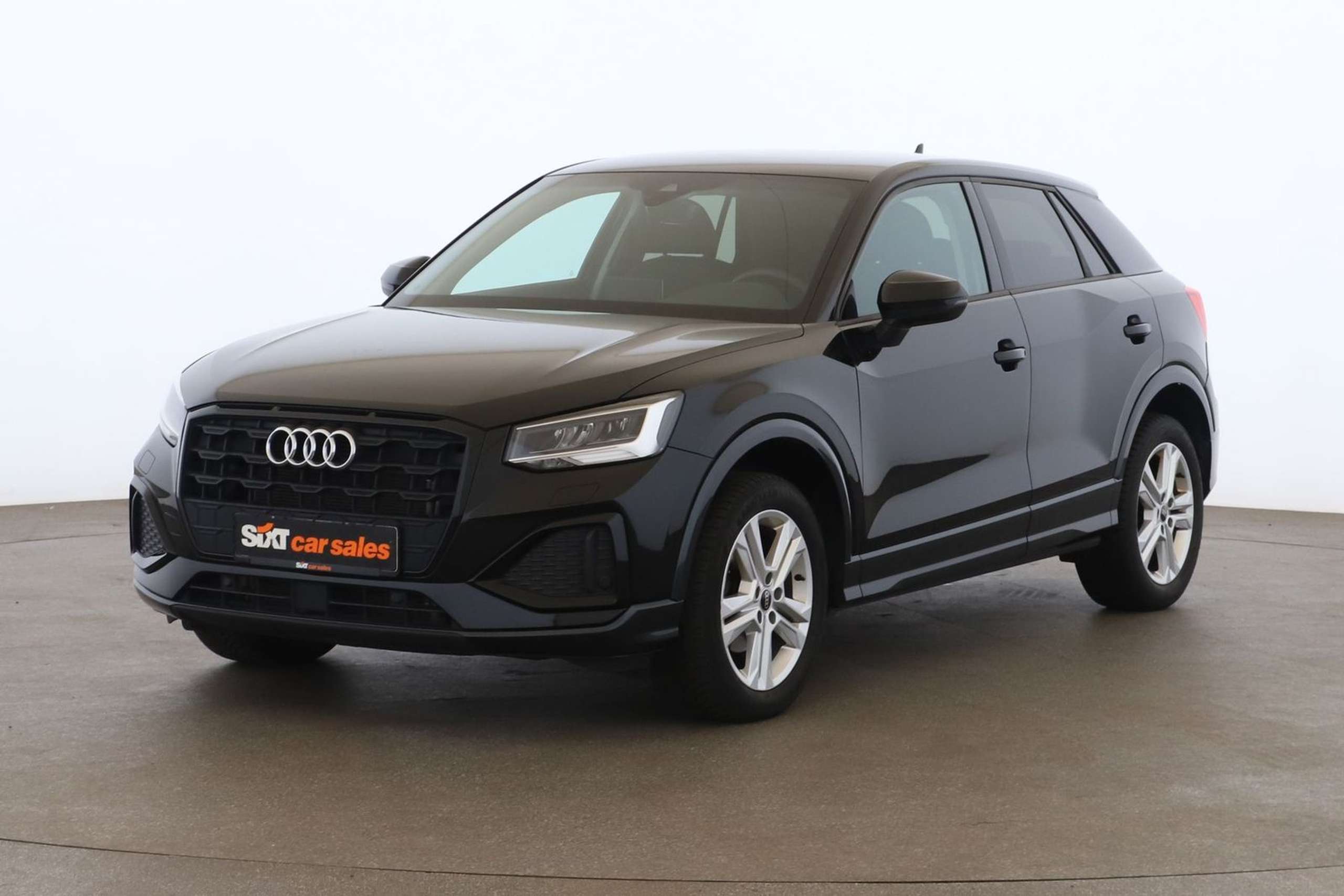 Audi - Q2