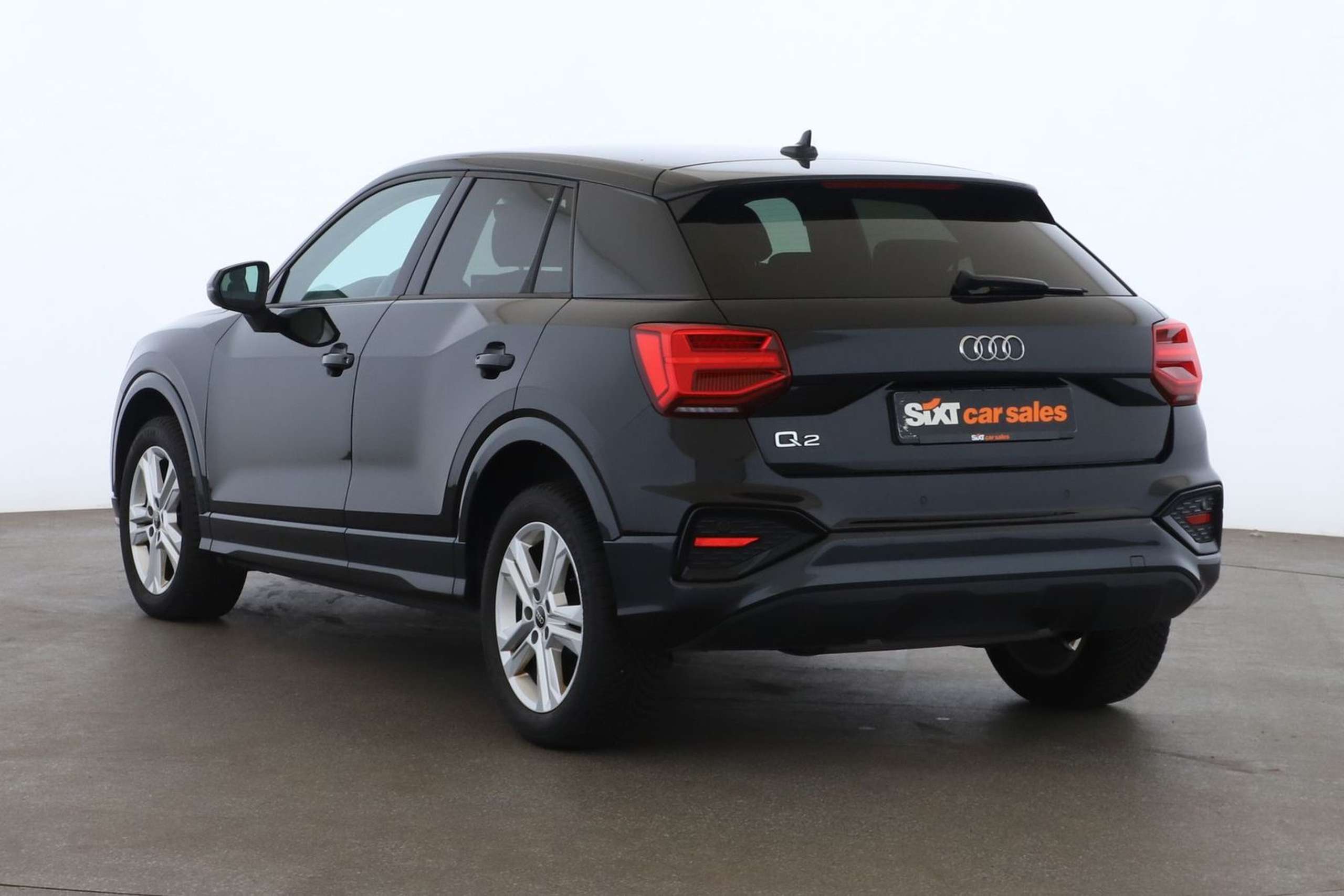 Audi - Q2