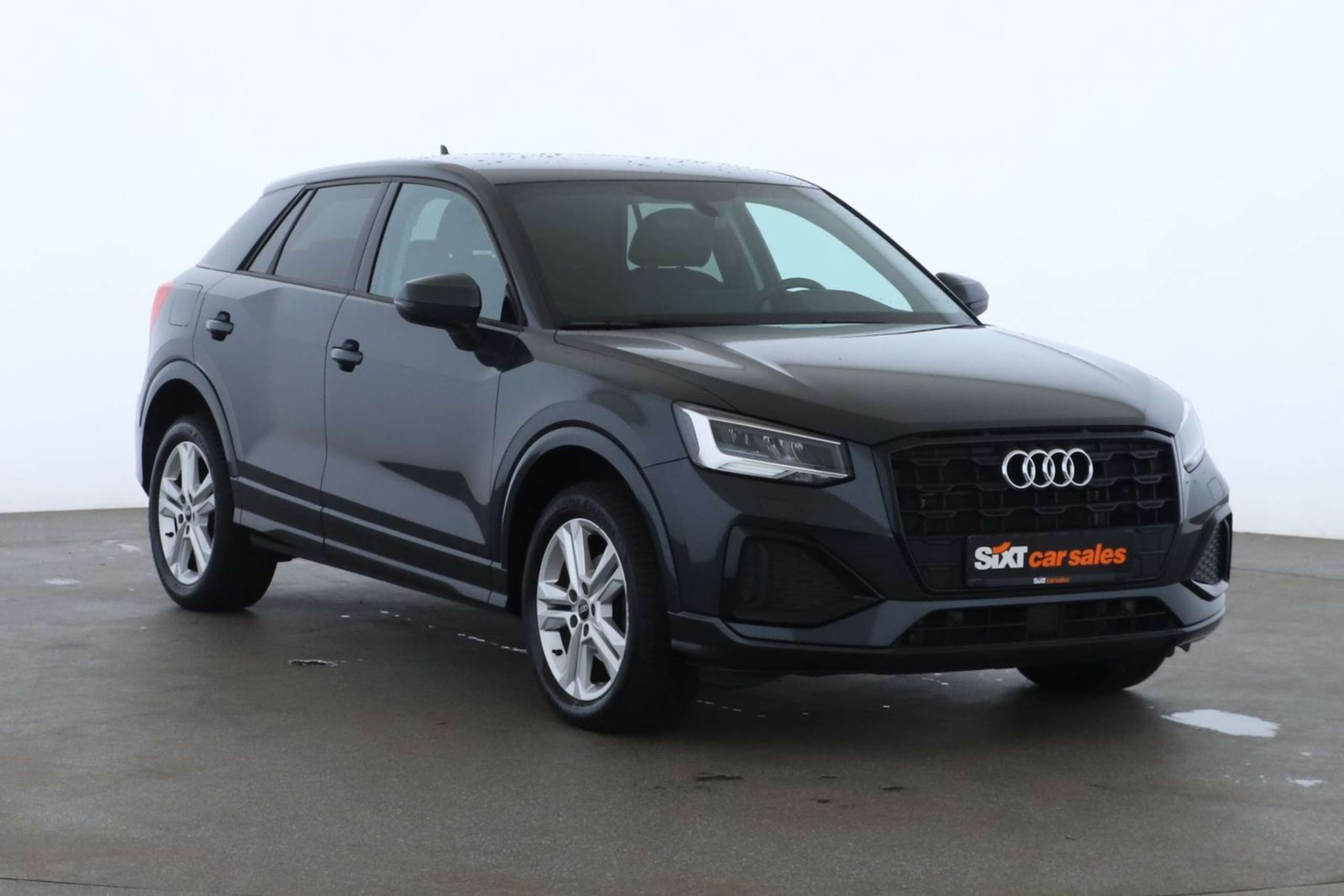 Audi - Q2