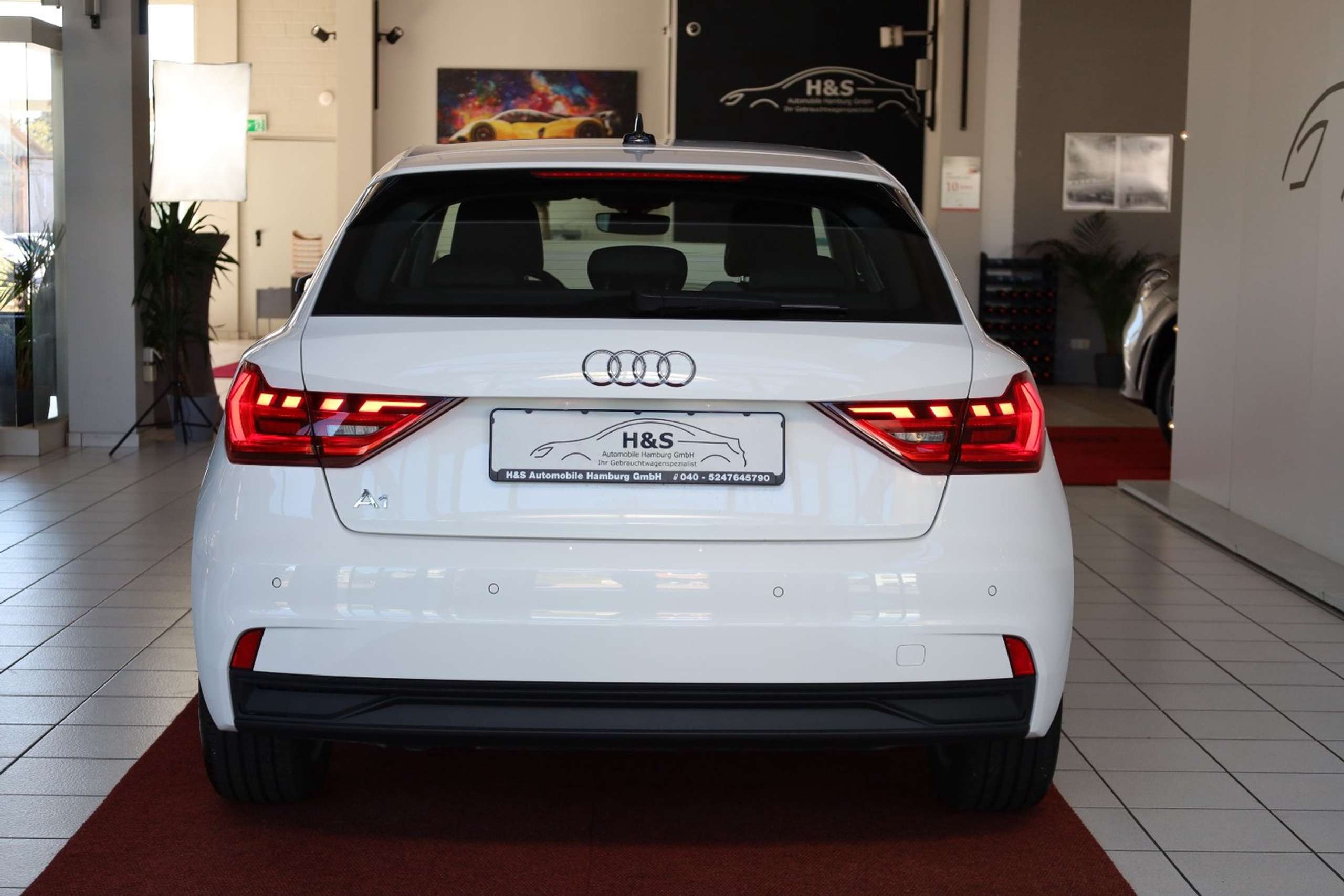 Audi - A1