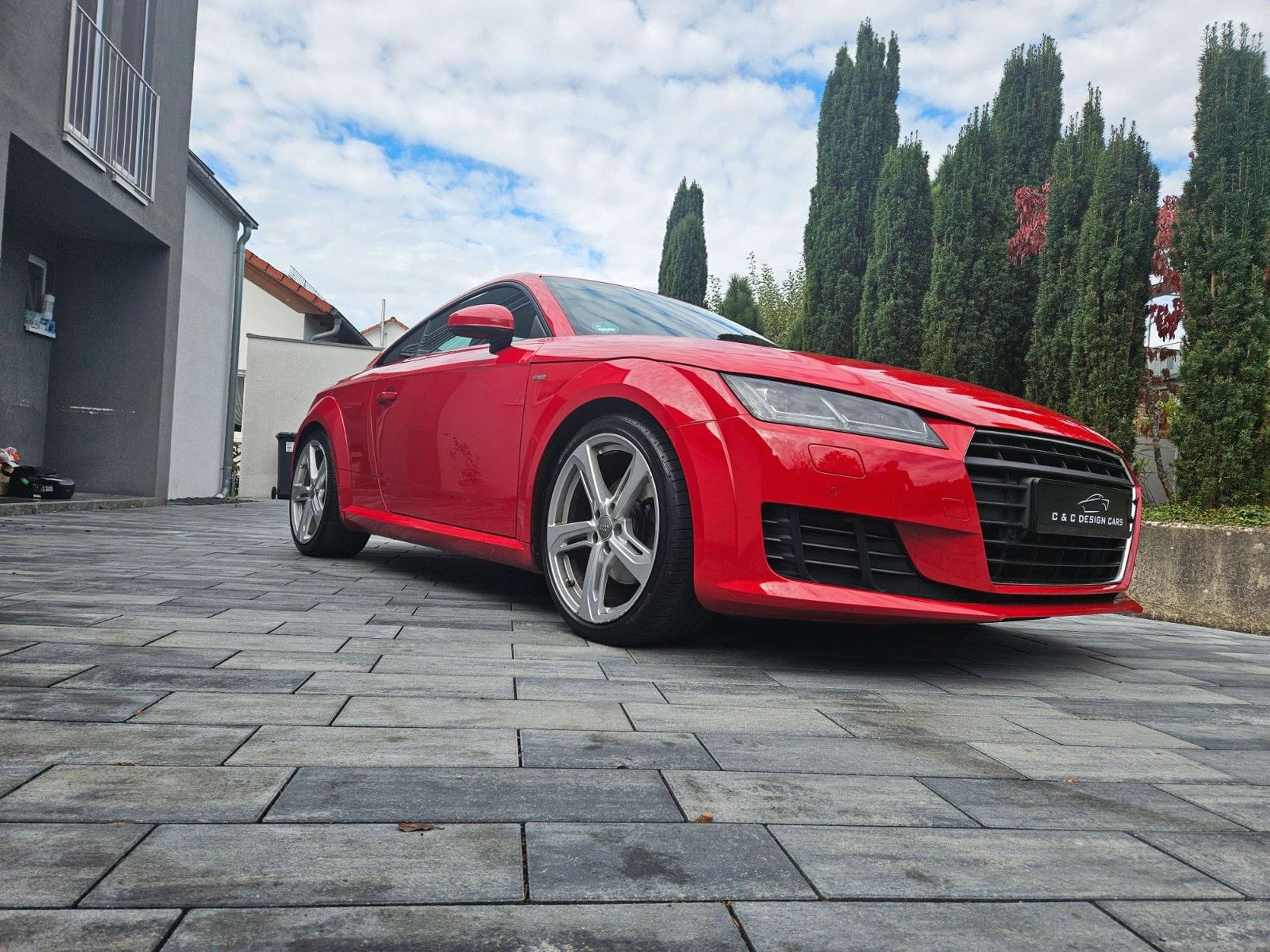 Audi - TT