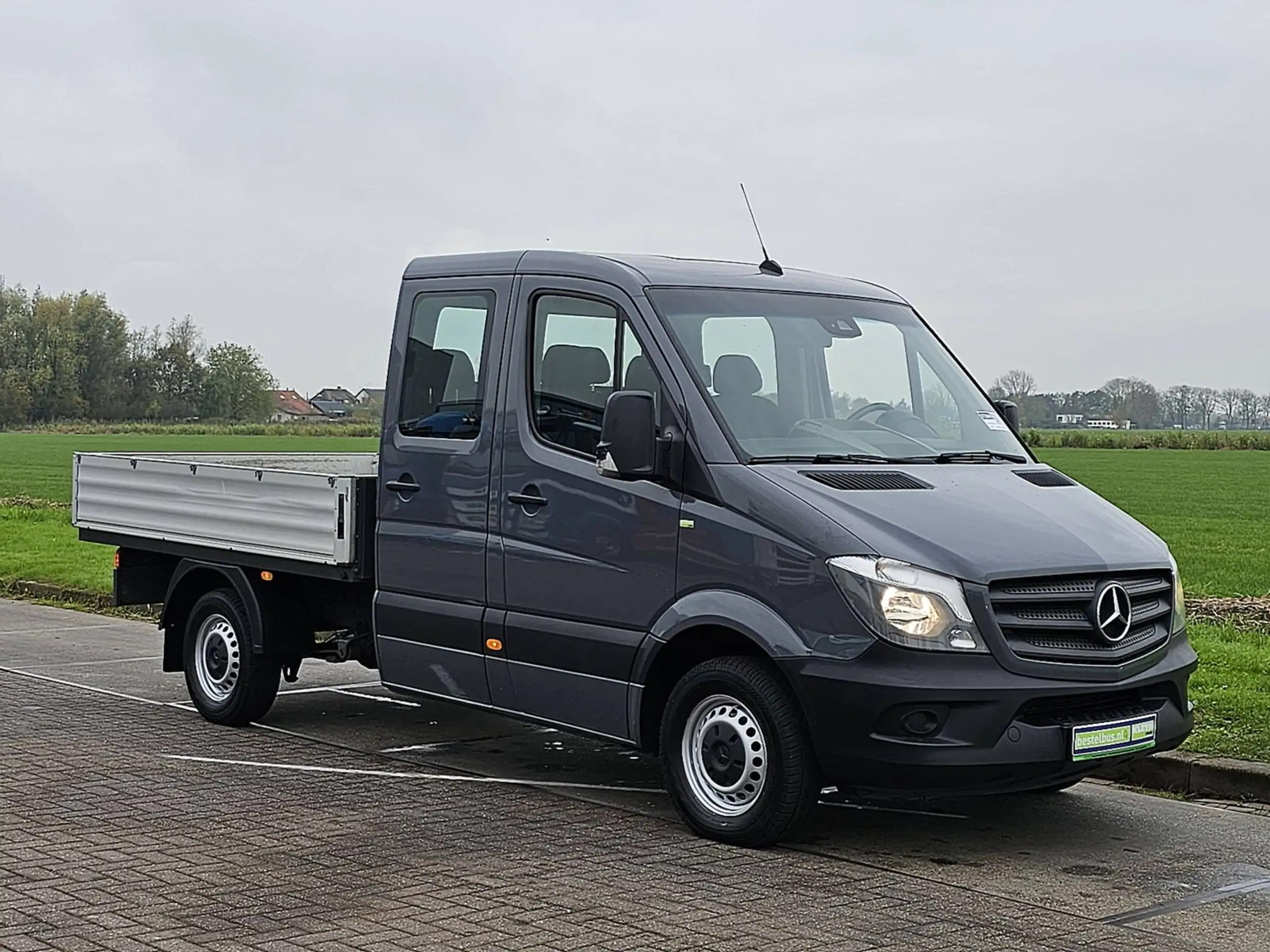 Mercedes-Benz - Sprinter