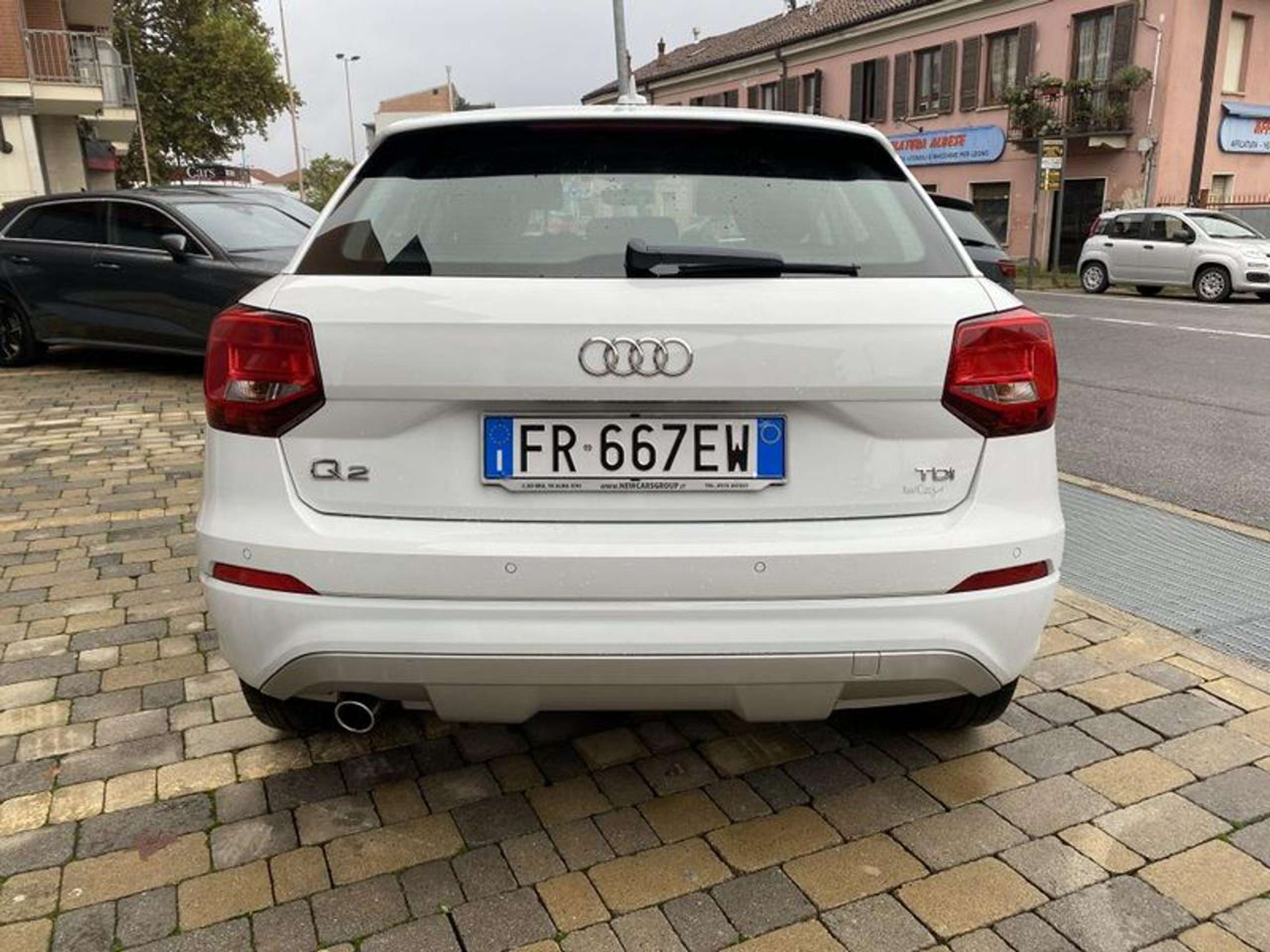 Audi - Q2