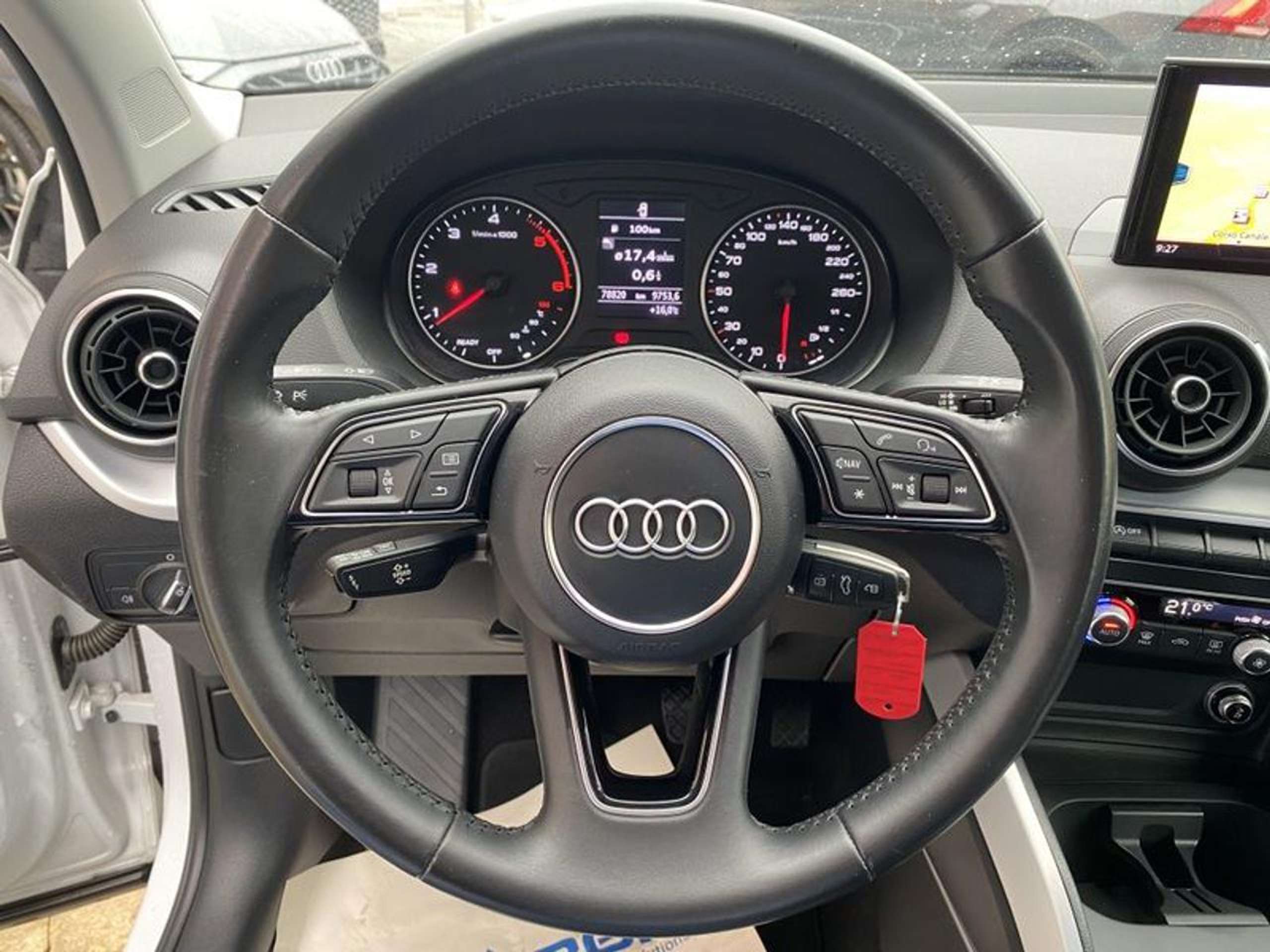 Audi - Q2