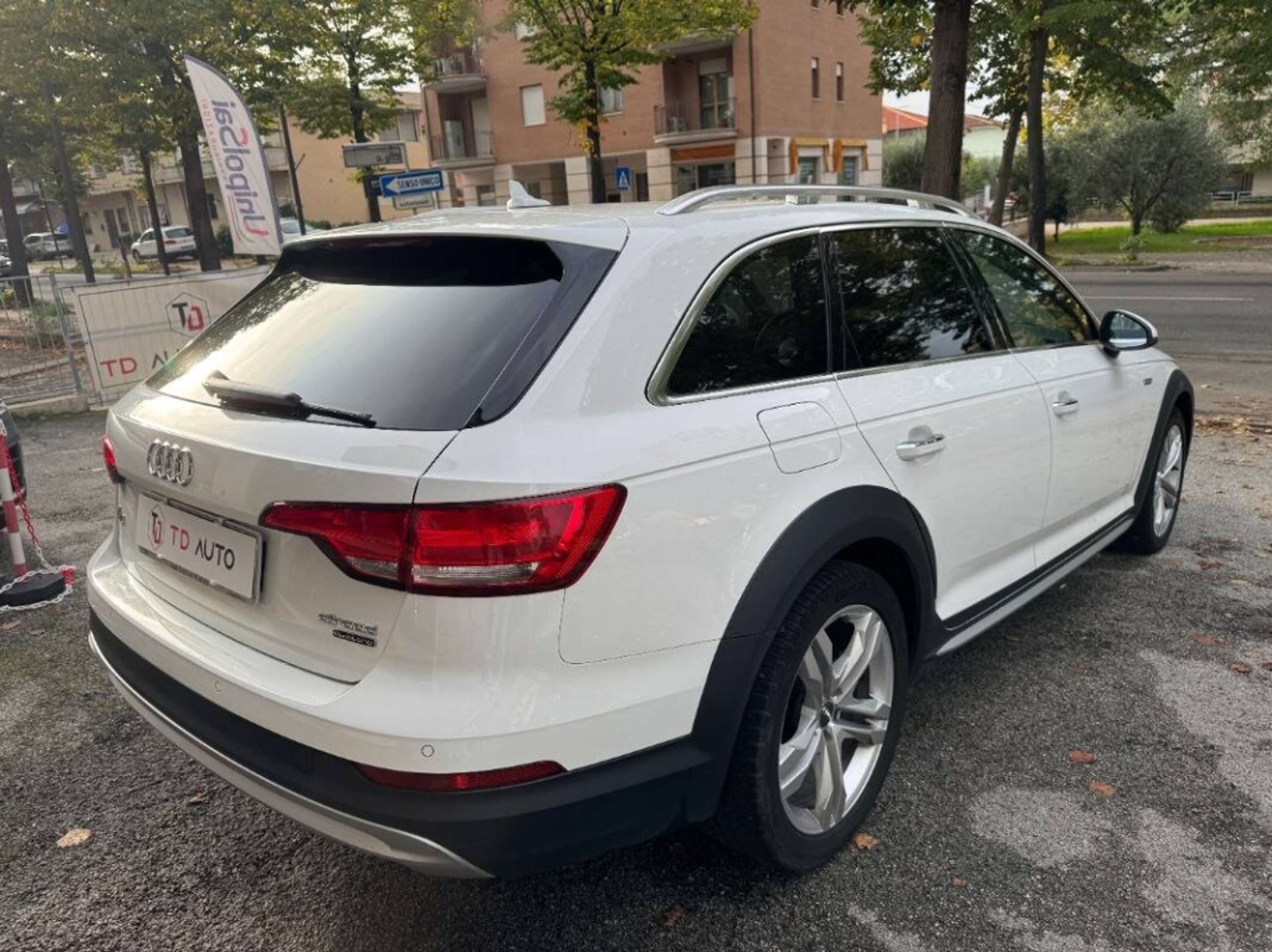 Audi - A4 allroad