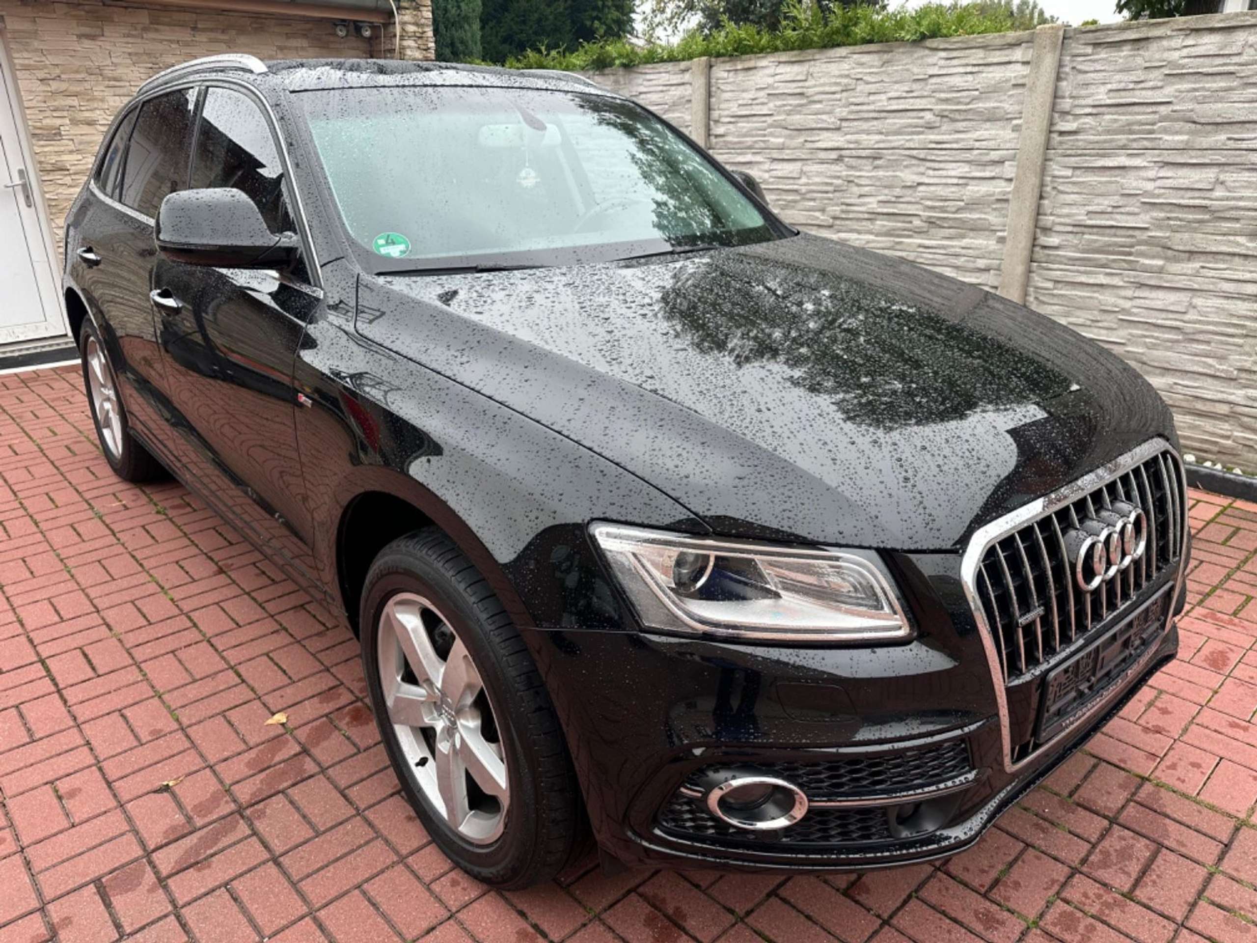 Audi - Q5