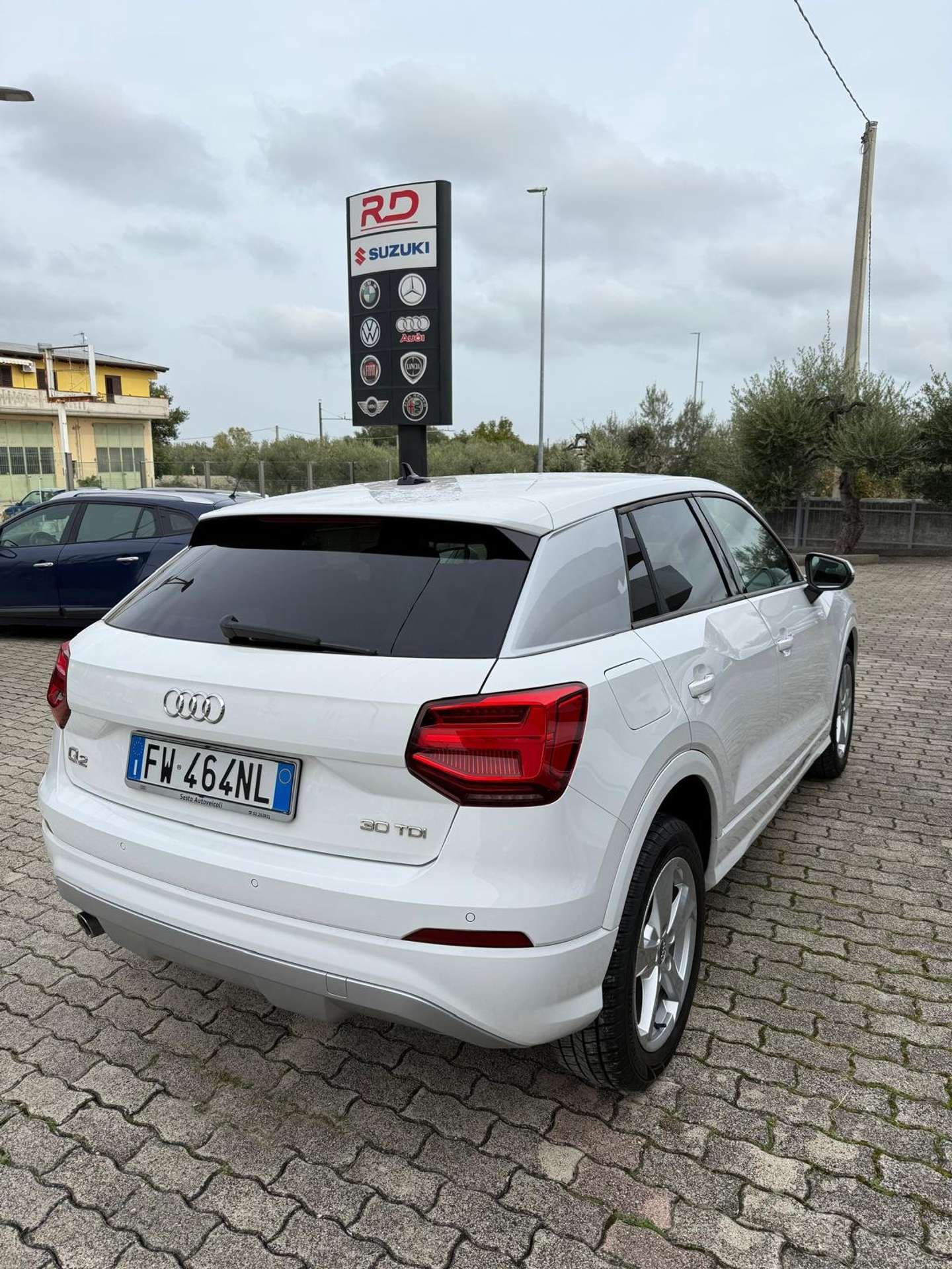 Audi - Q2