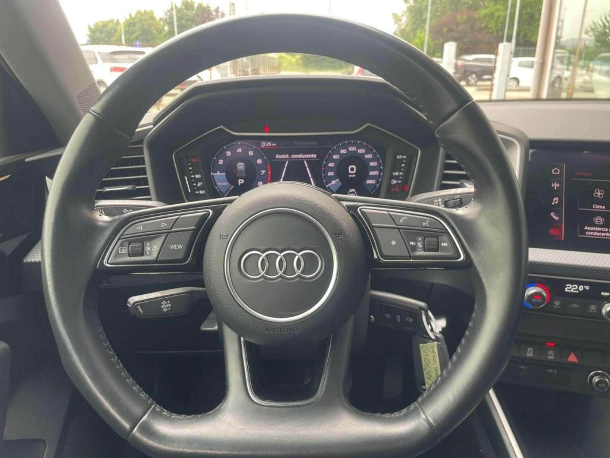 Audi - A1