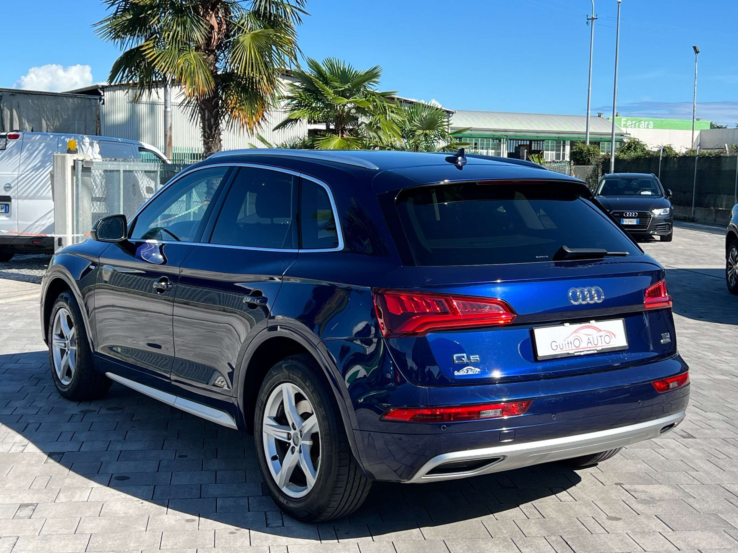 Audi - Q5