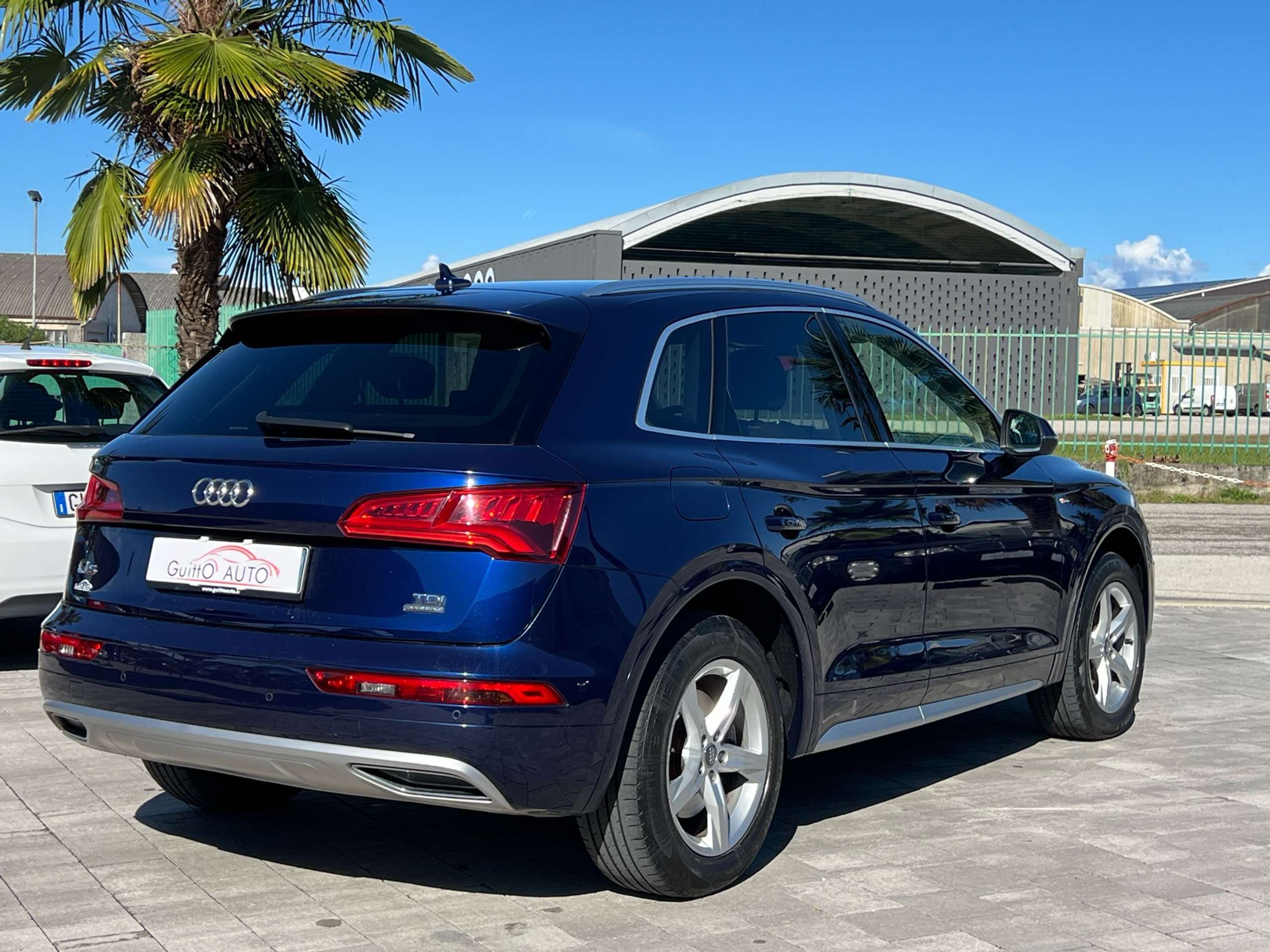 Audi - Q5