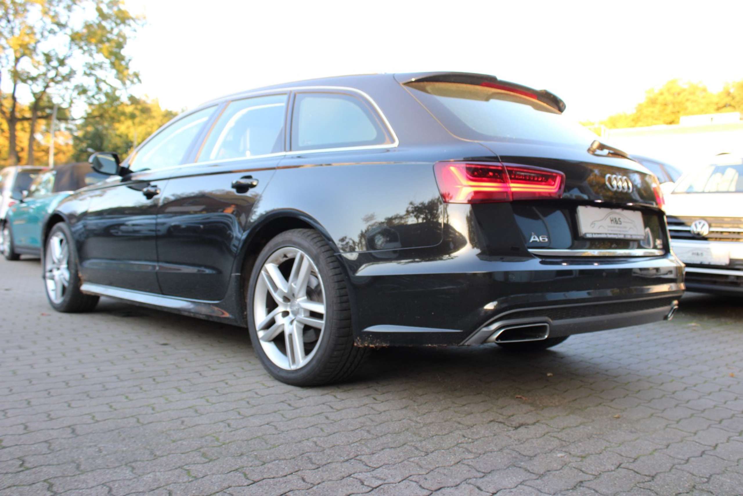 Audi - A6