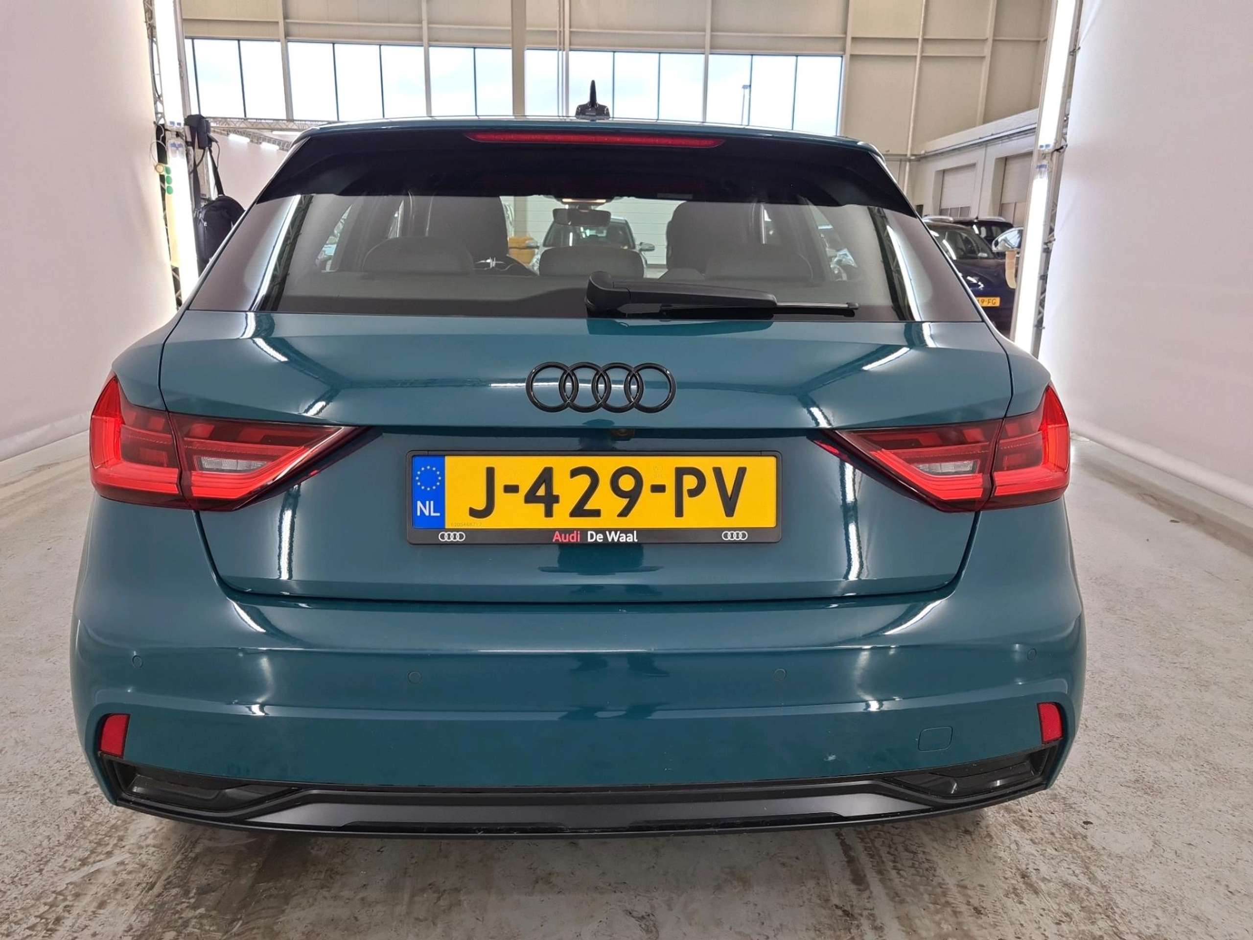 Audi - A1