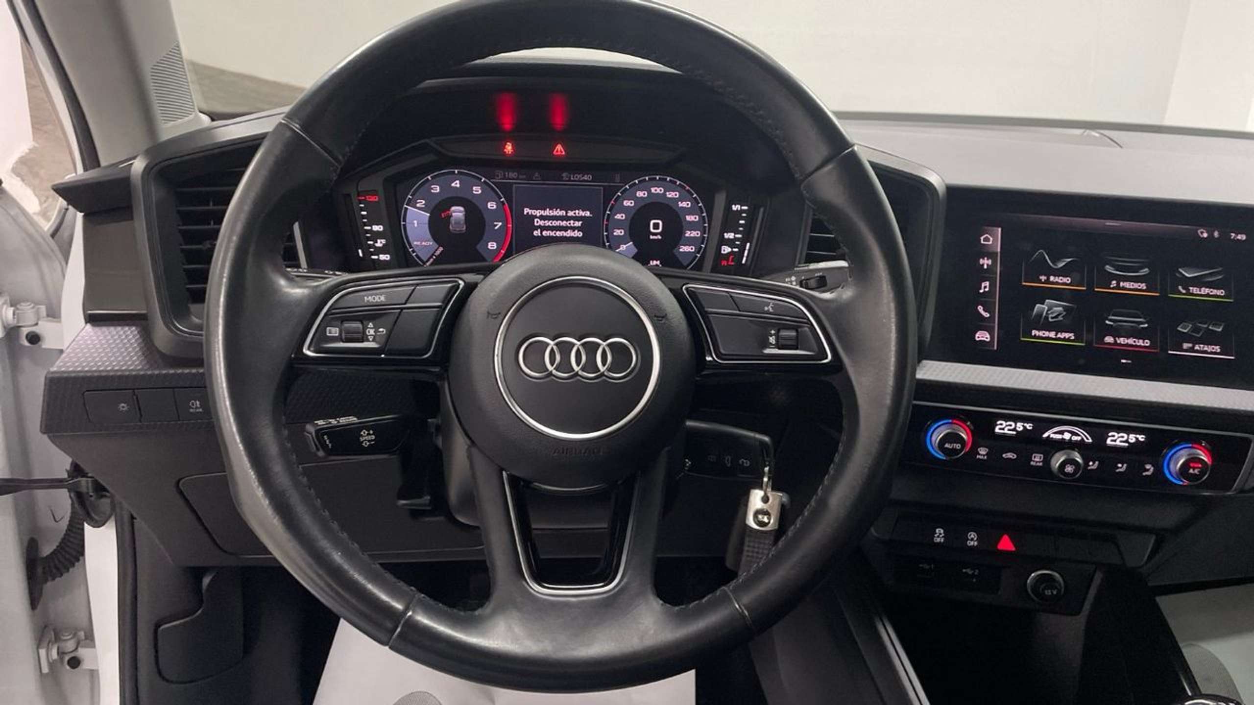 Audi - A1