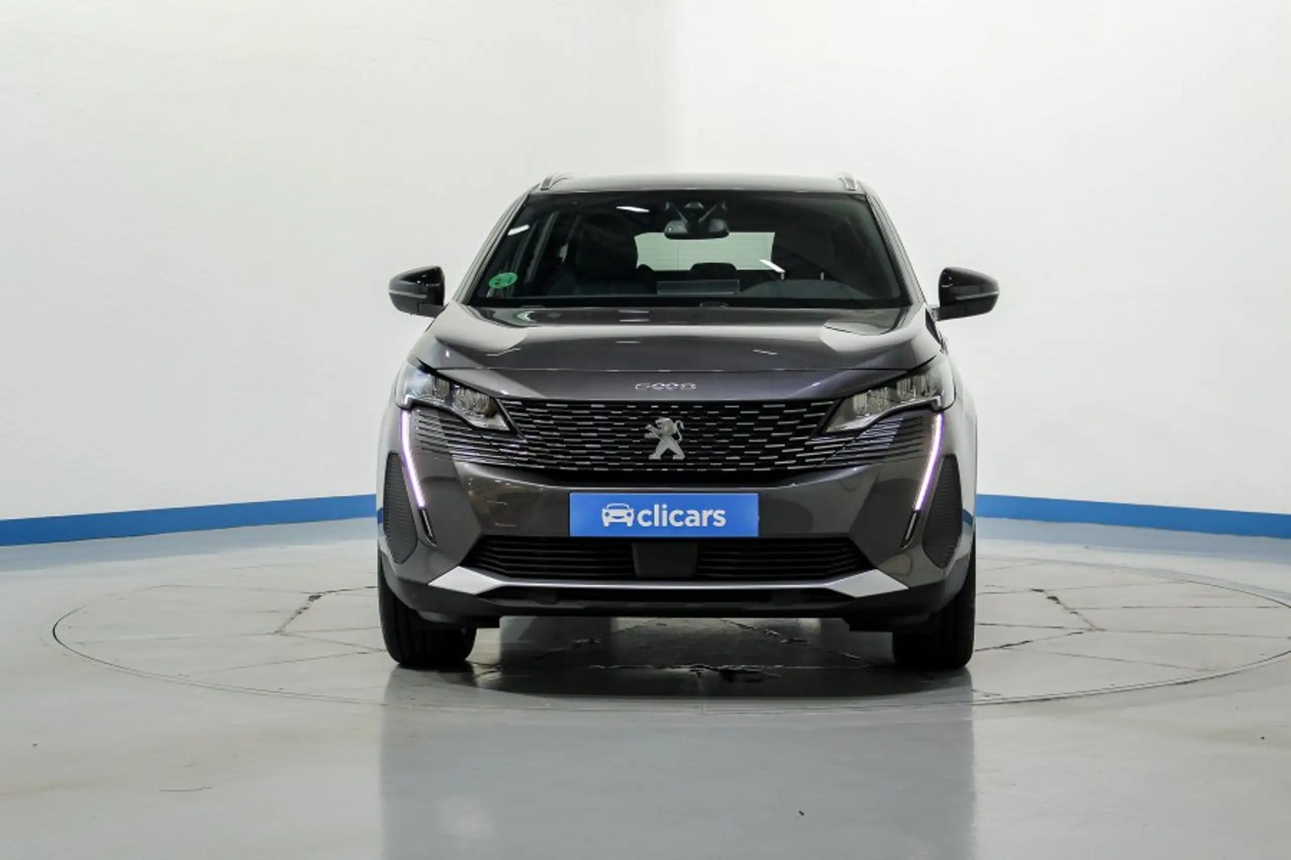 Peugeot - 5008