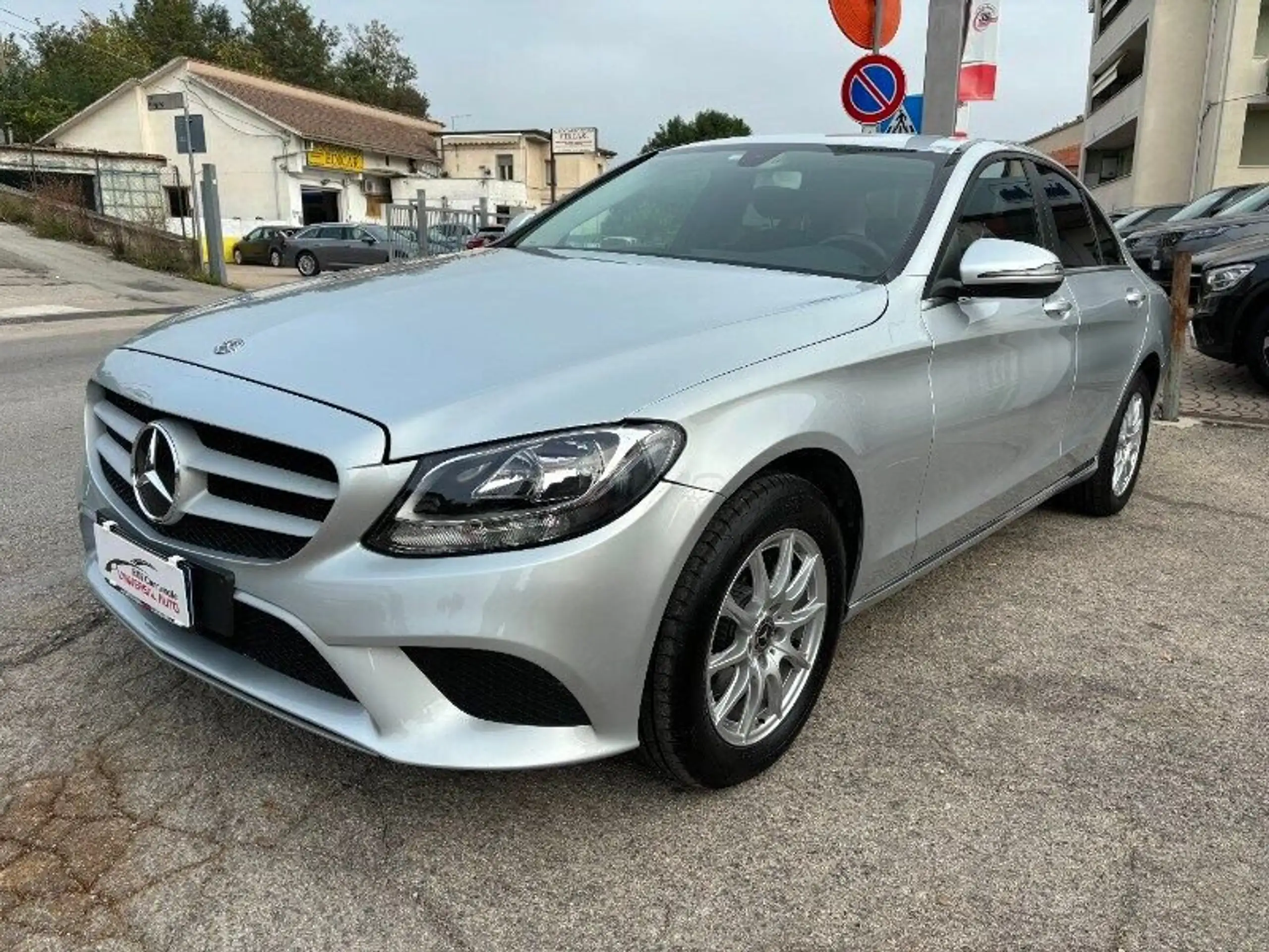 Mercedes-Benz C 180 2019