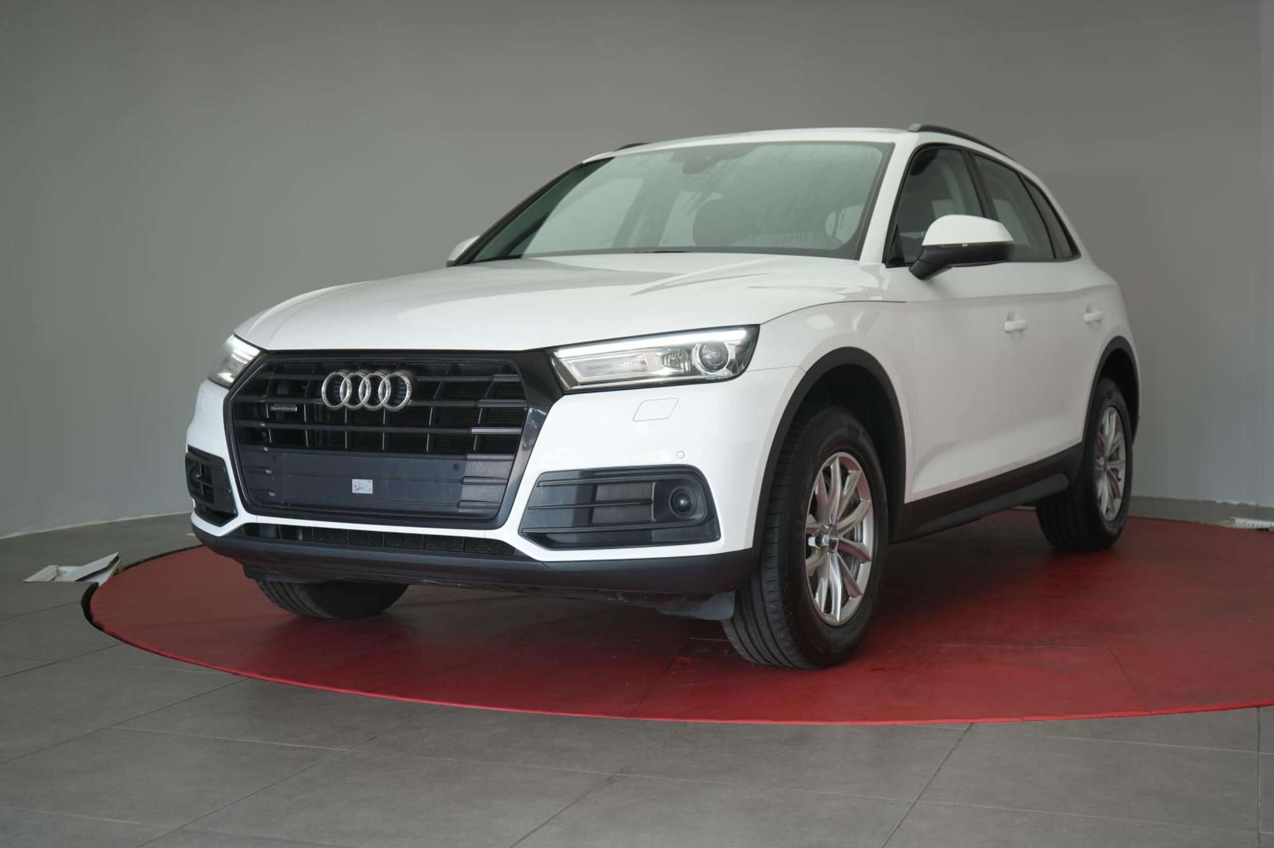 Audi - Q5