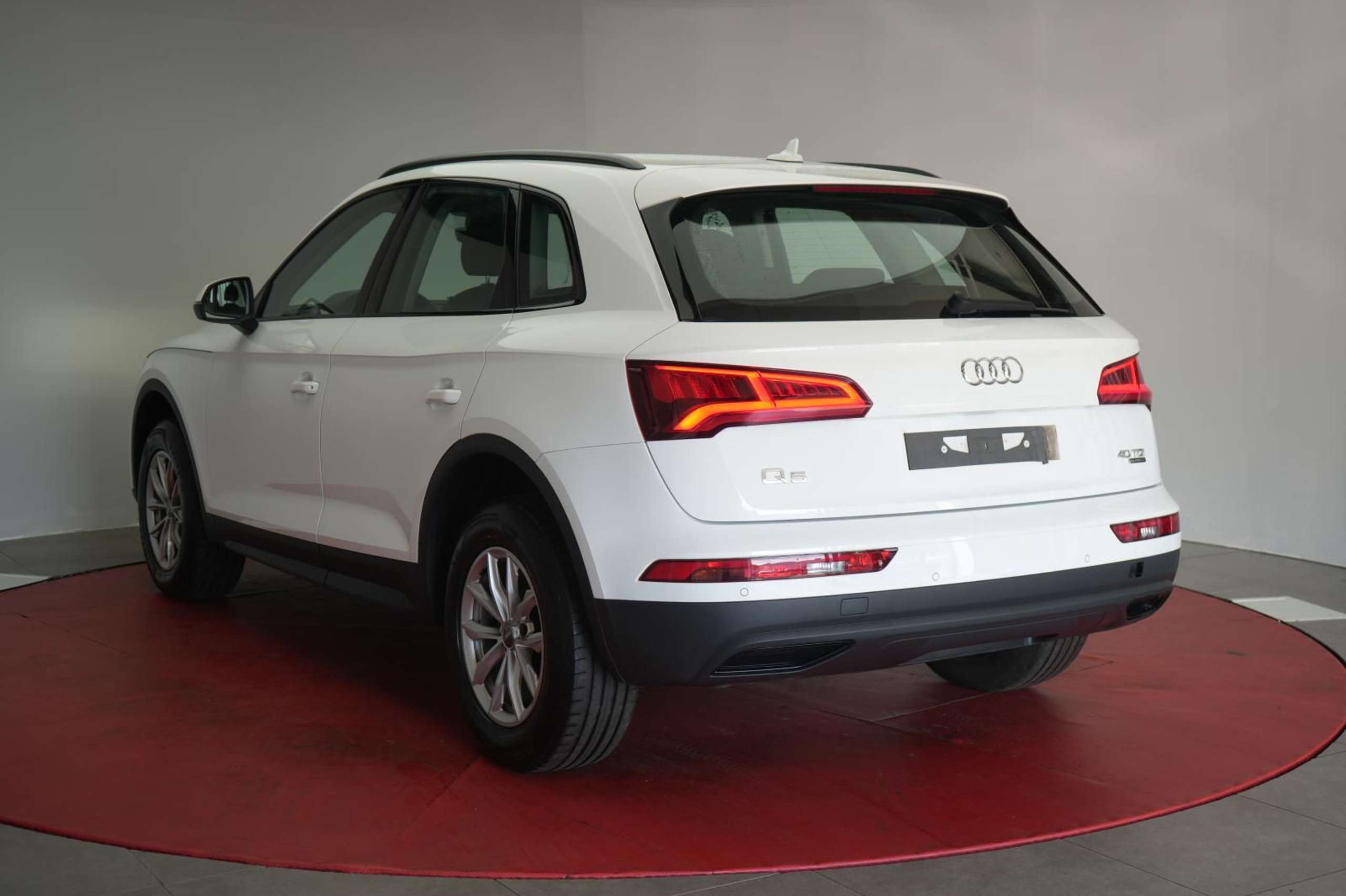 Audi - Q5