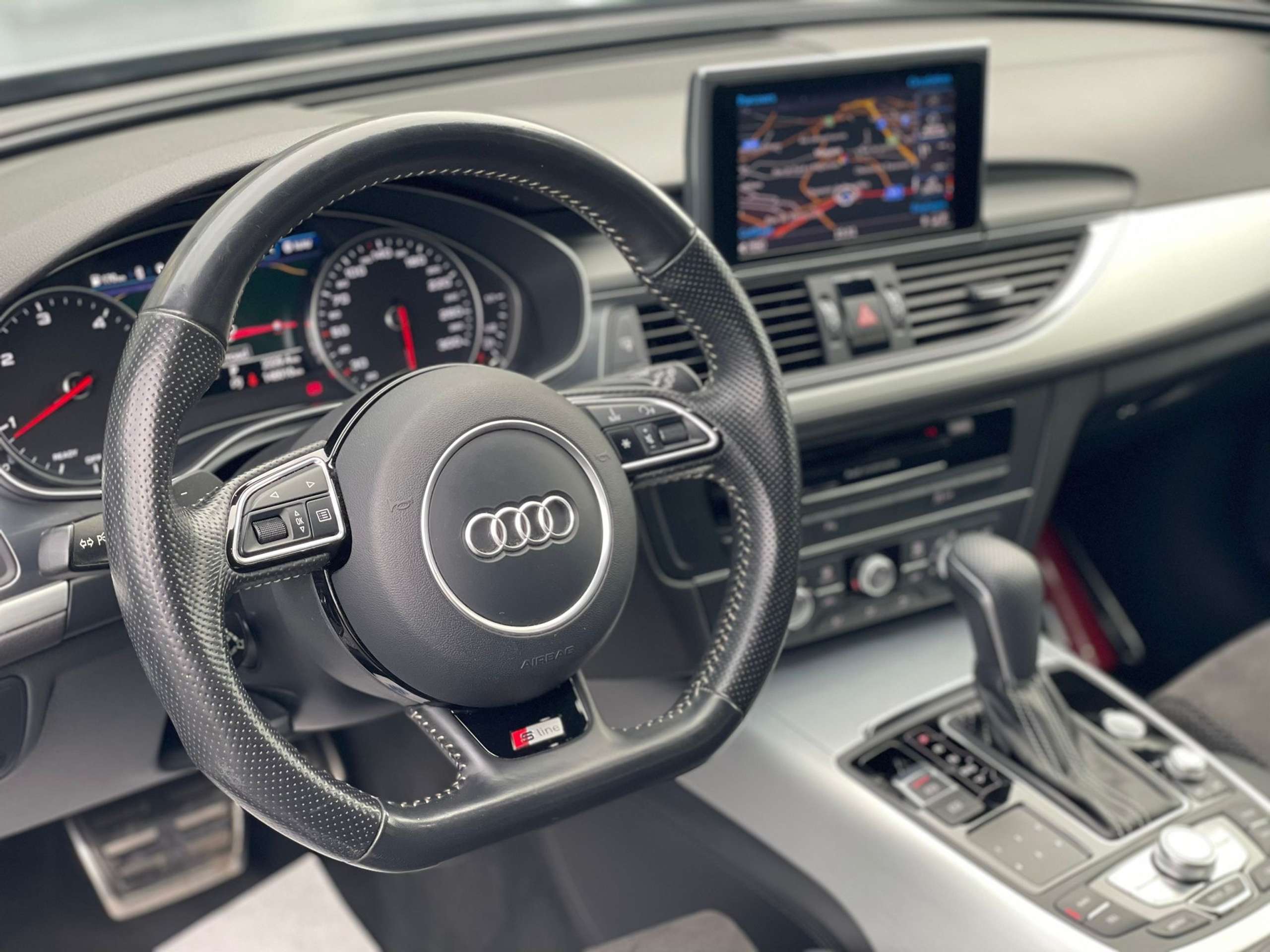 Audi - A6