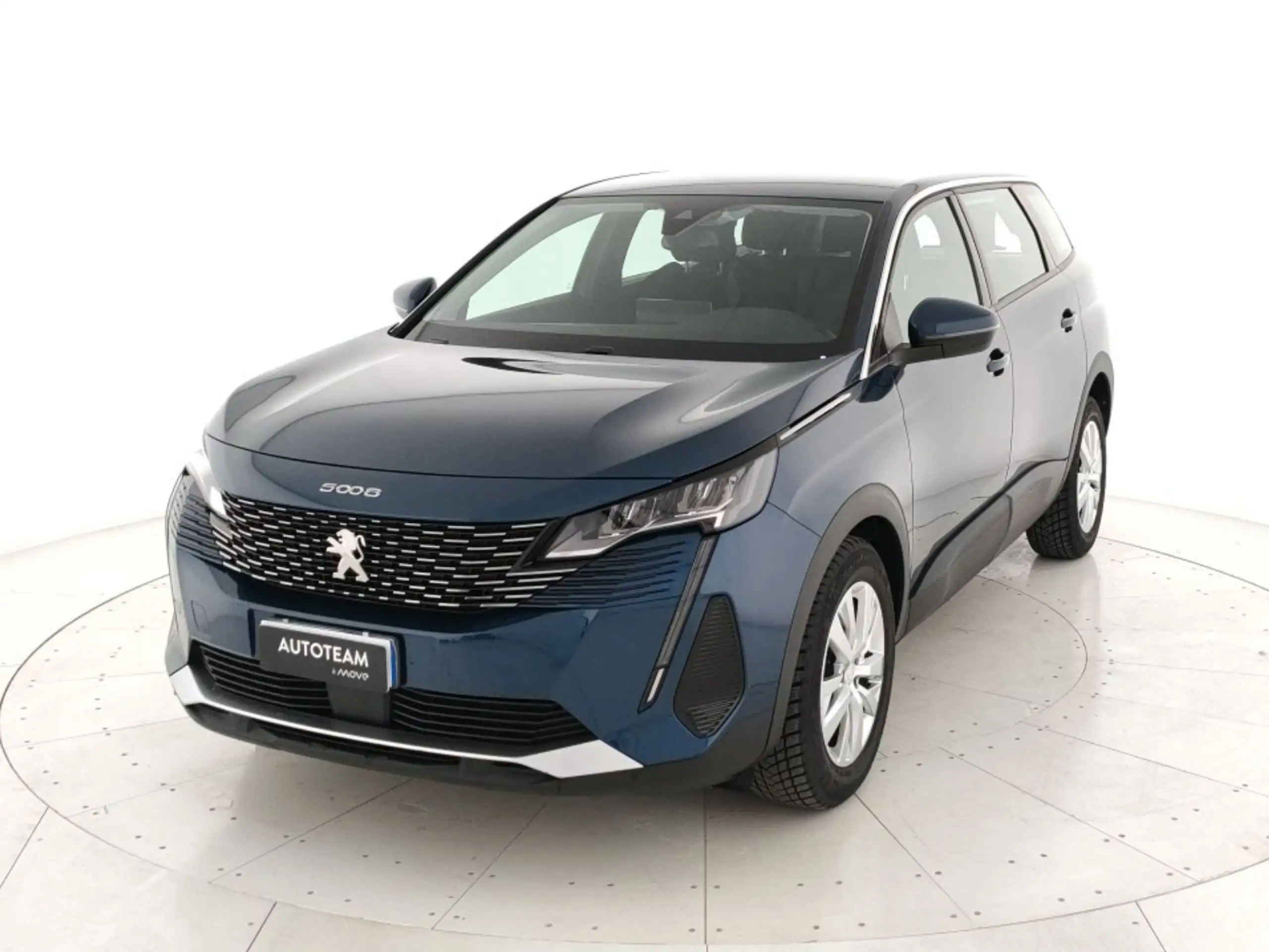 Peugeot 5008 2021