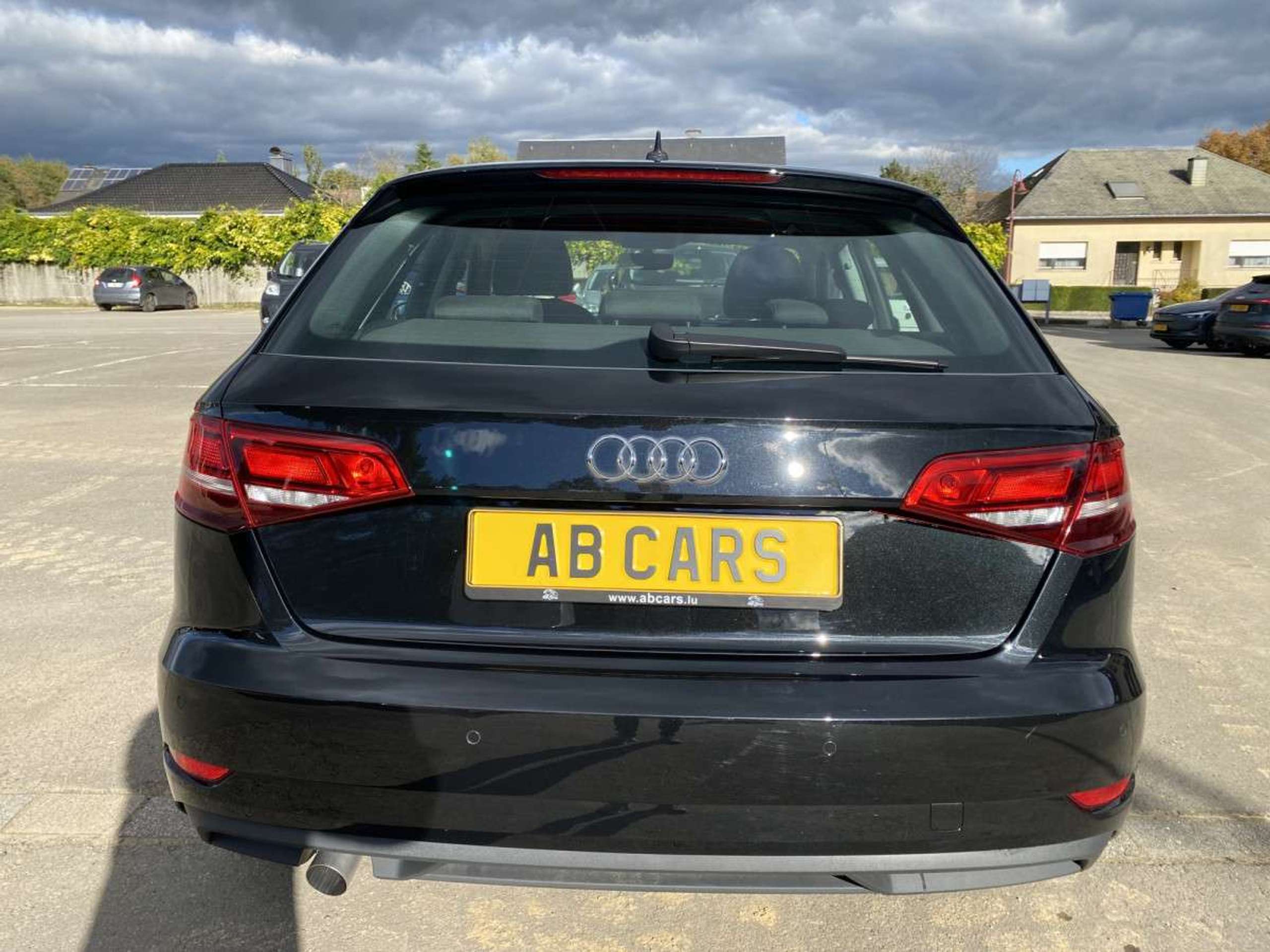 Audi - A3