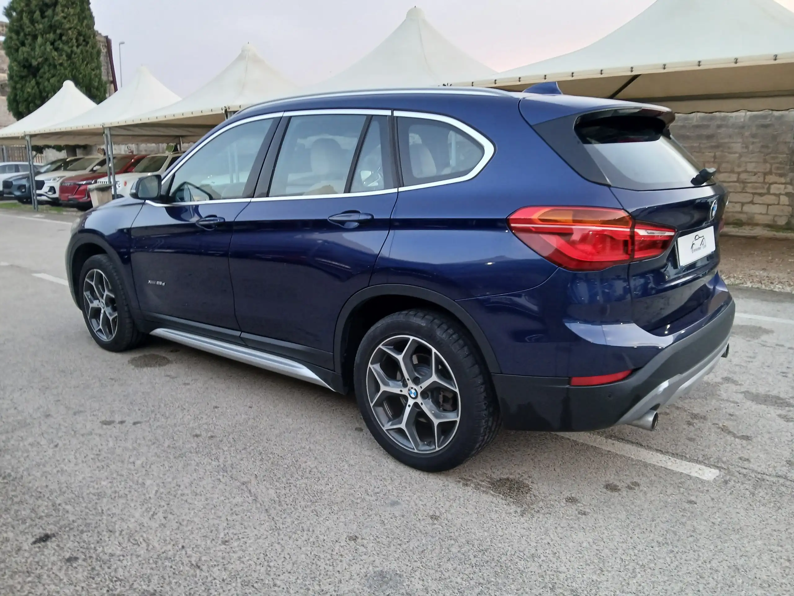 BMW - X1