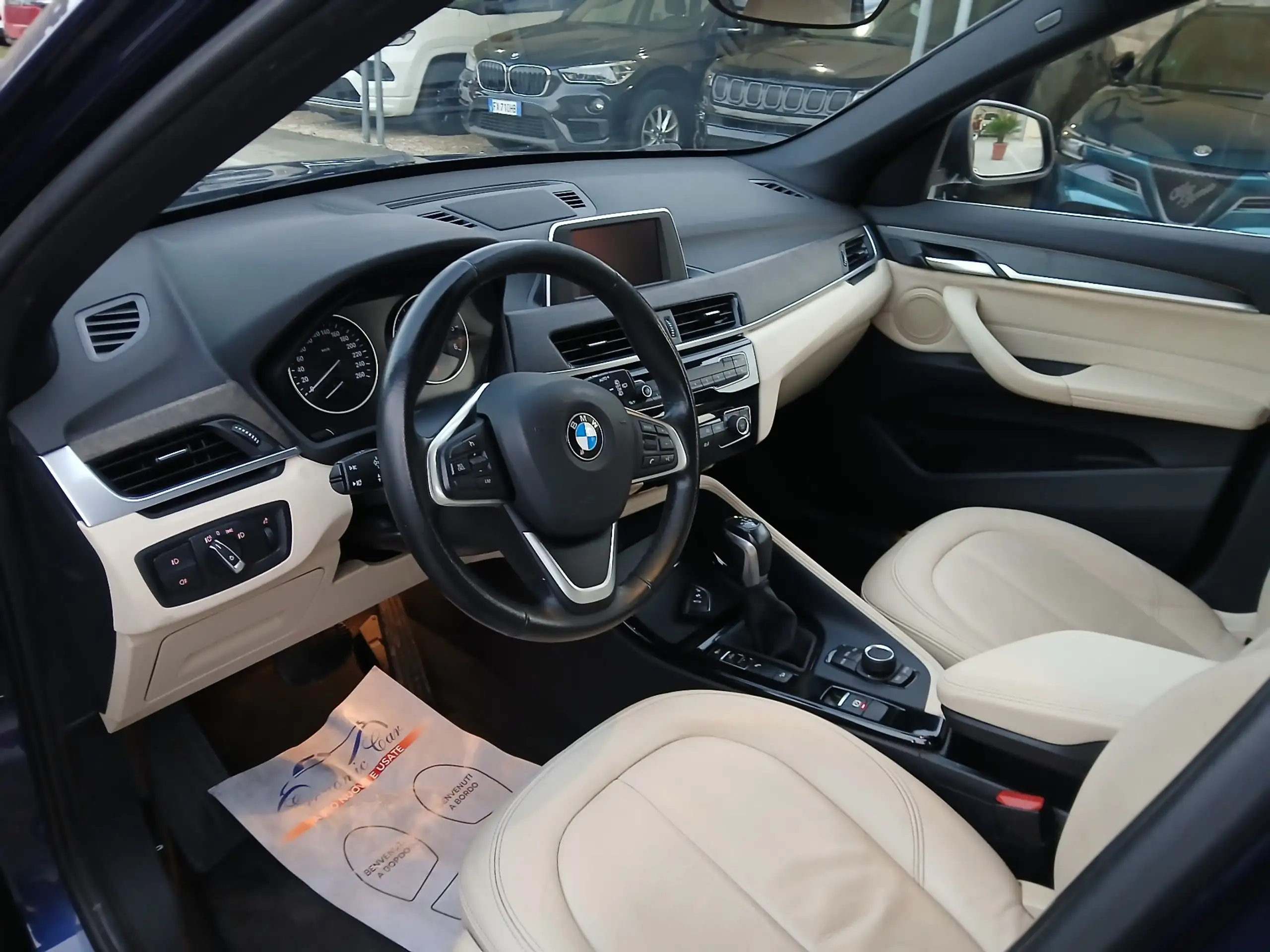 BMW - X1