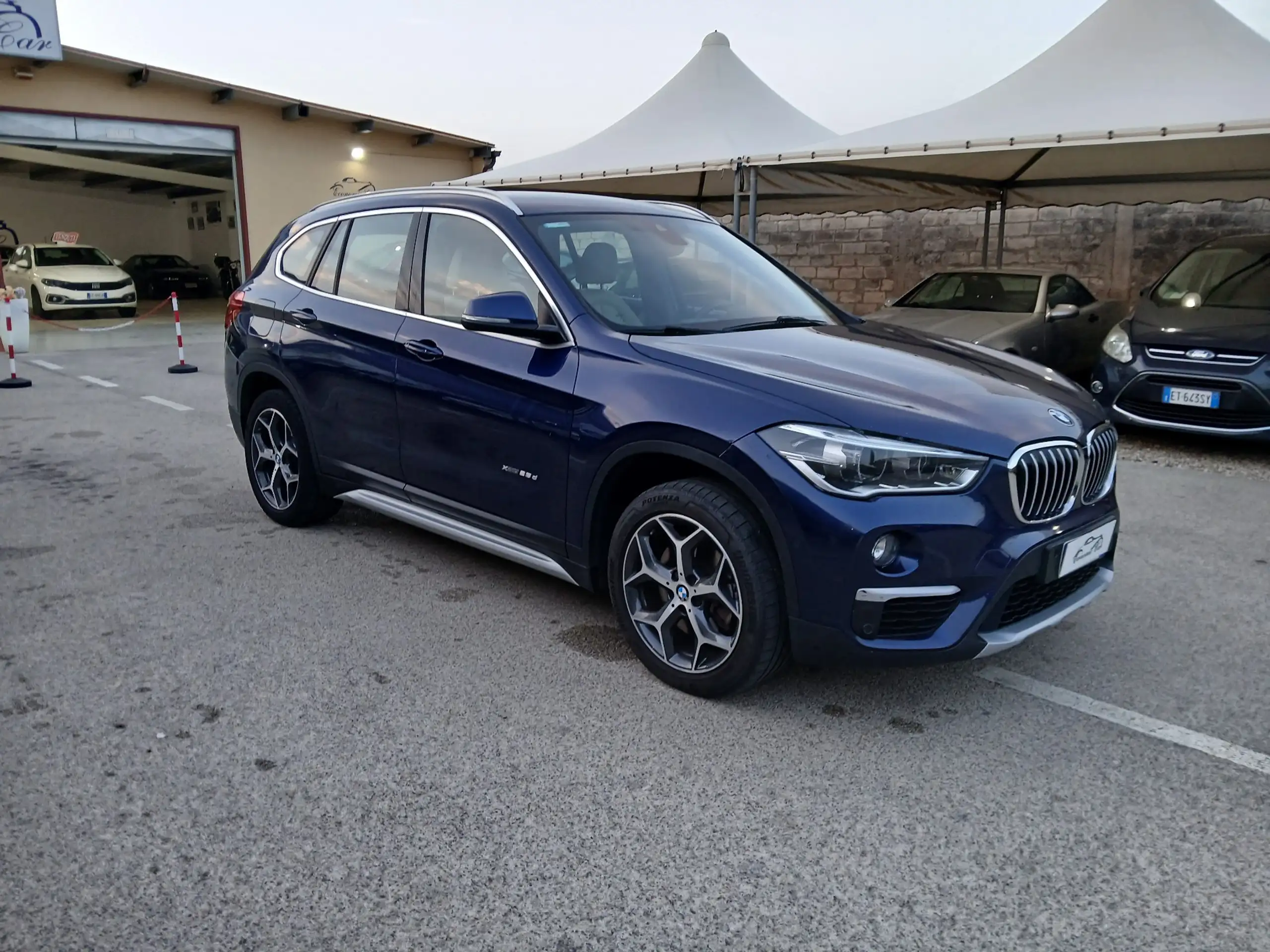 BMW - X1