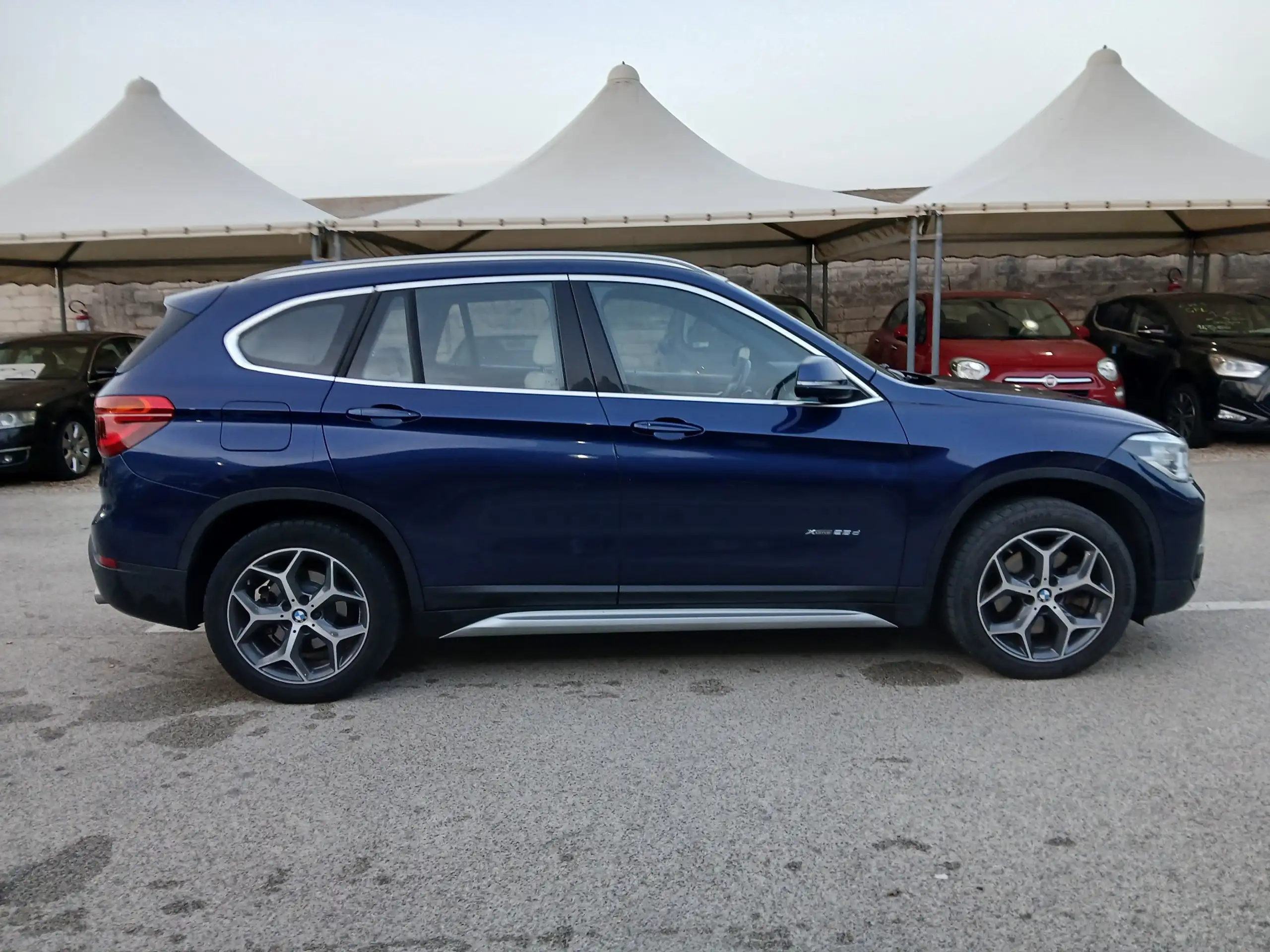 BMW - X1