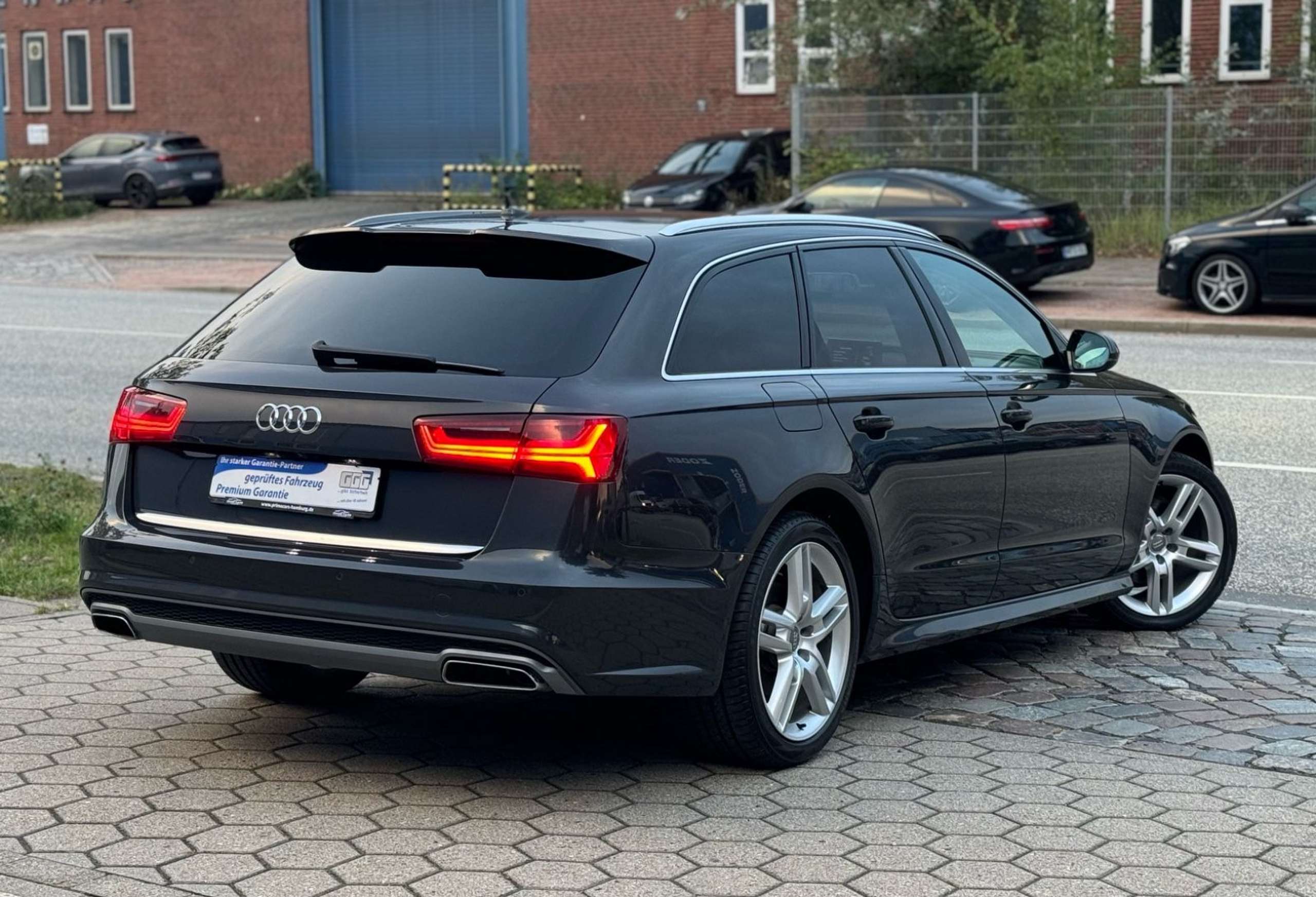 Audi - A6