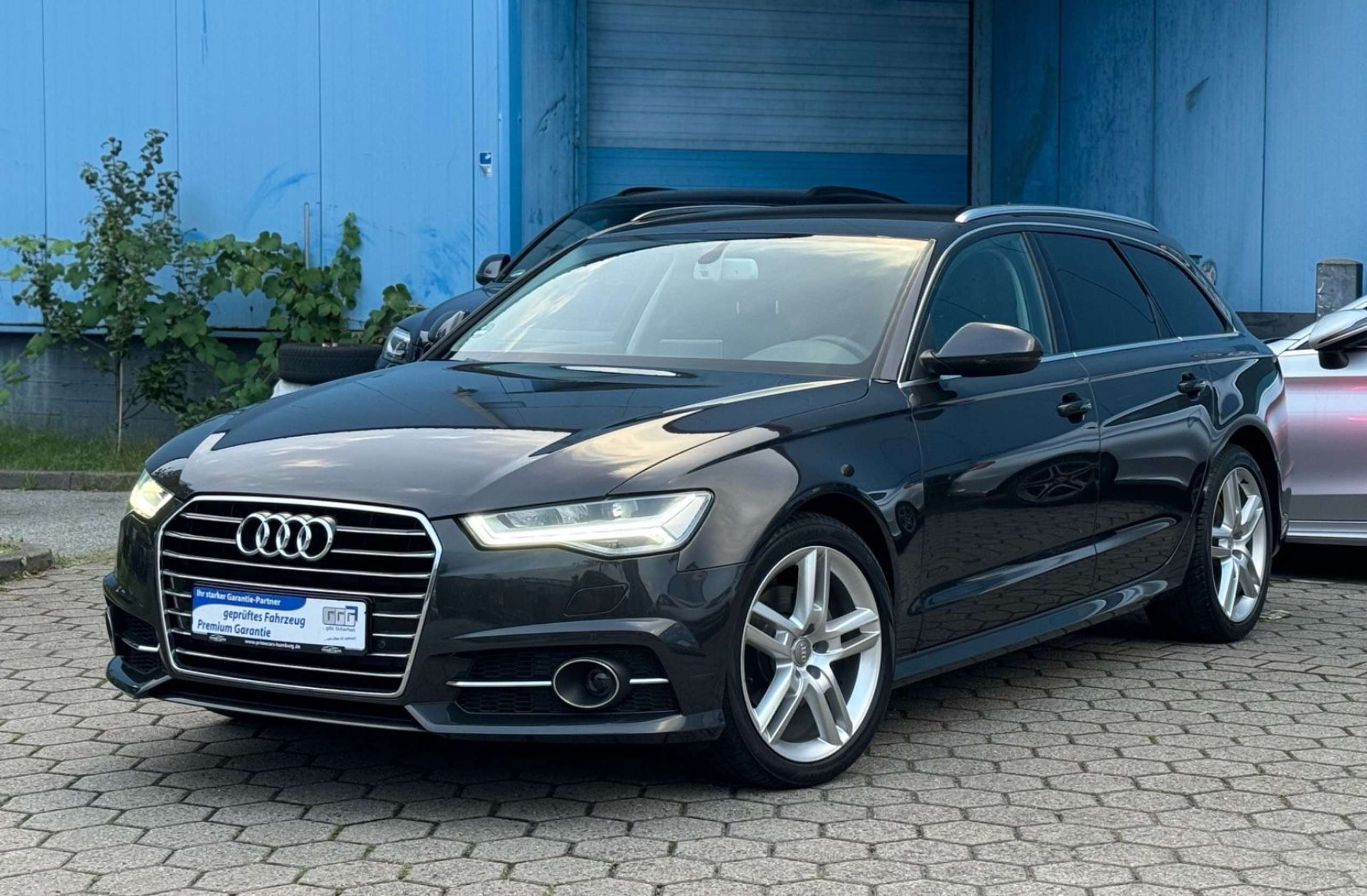 Audi - A6