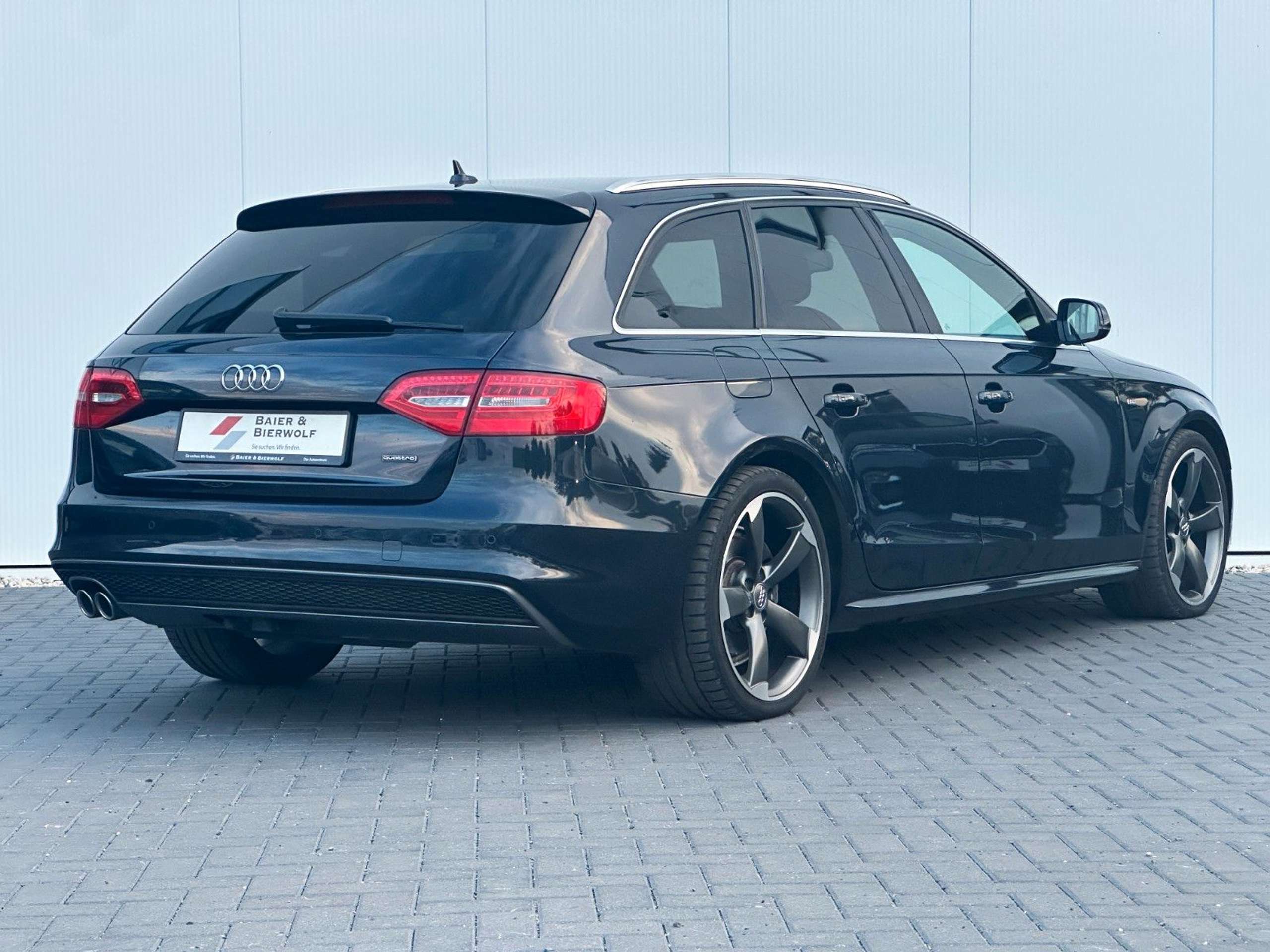 Audi - A4