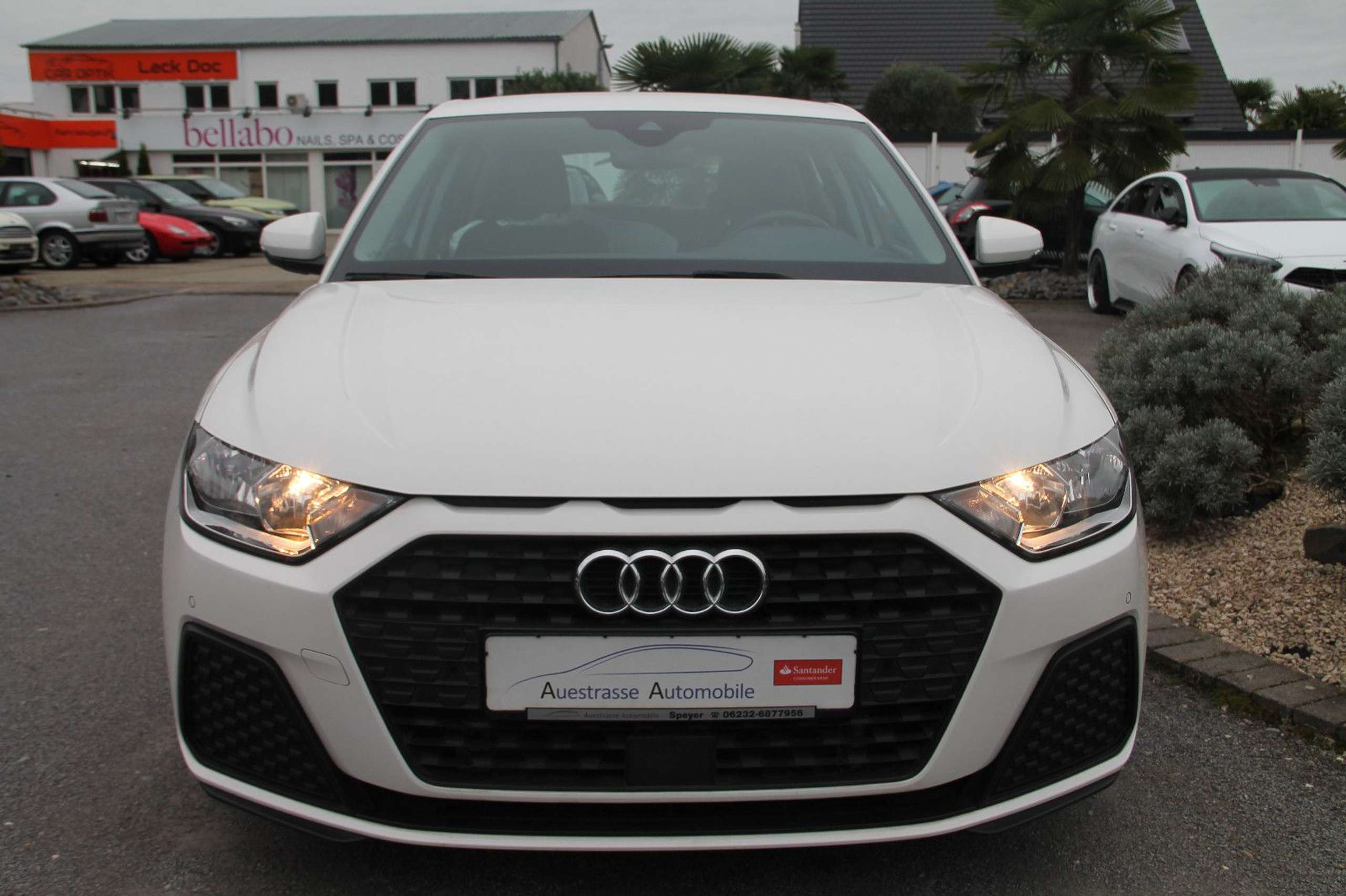 Audi - A1